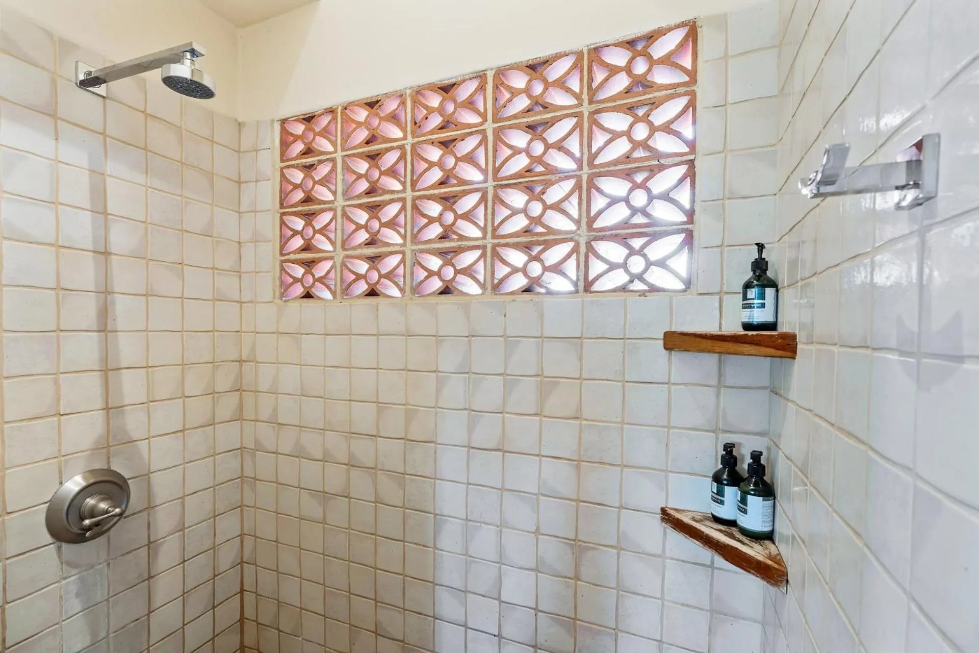 Los Altos de Eros - Adults Only