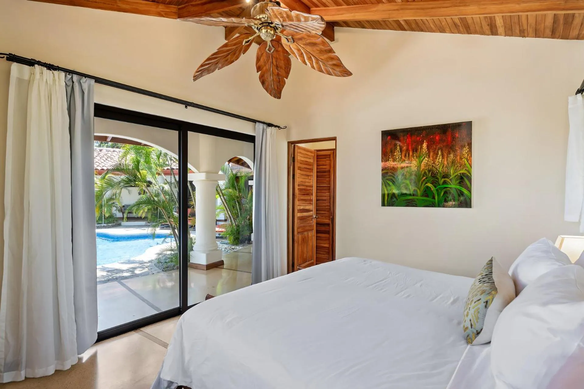 Bed in Los Altos de Eros - Adults Only