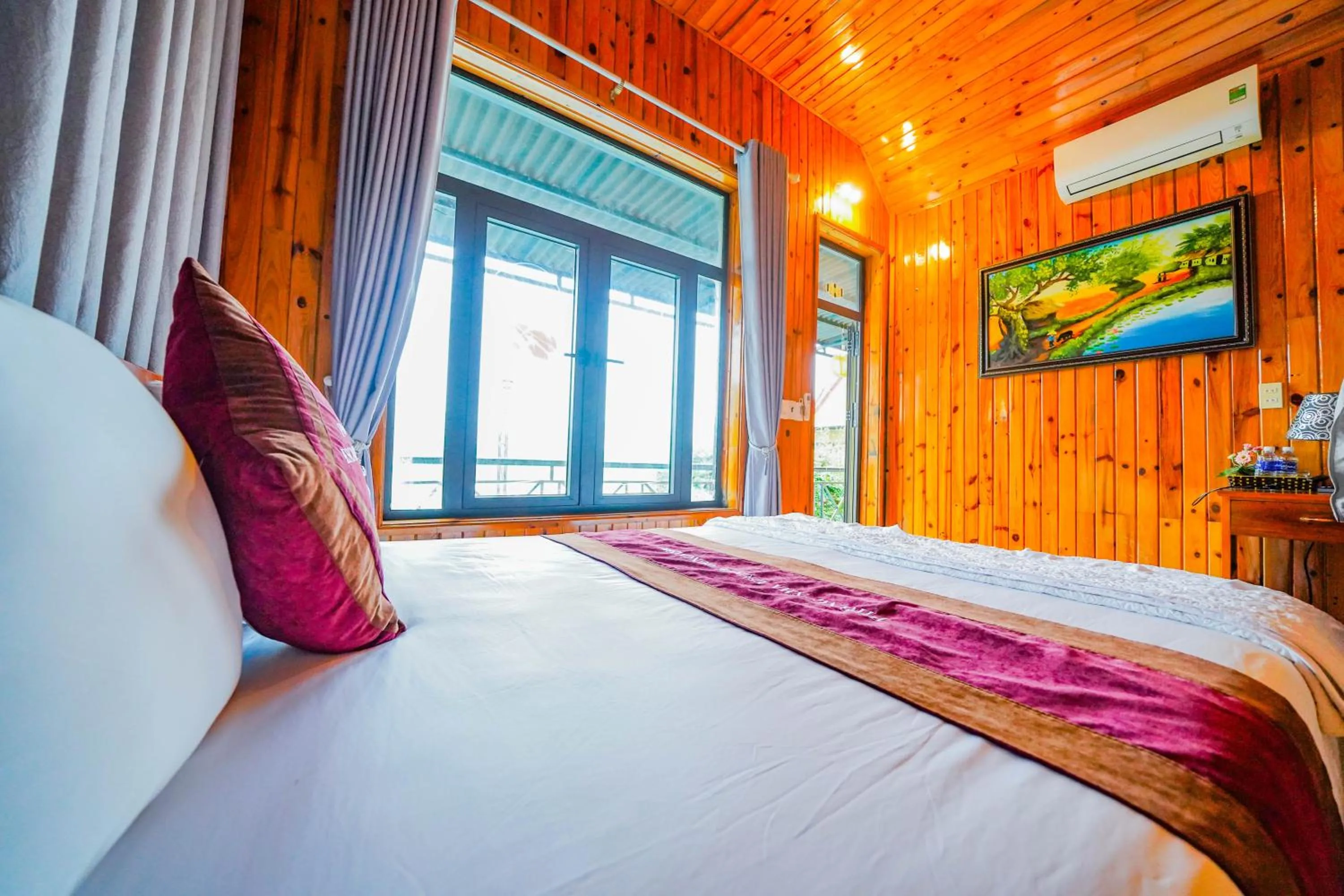 Bed in Phong Nha Escape Bungalow