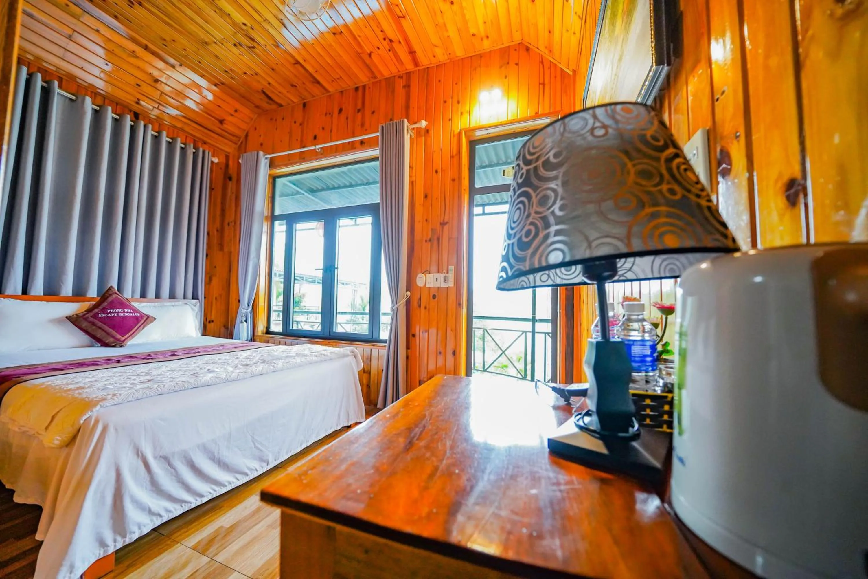 Bed in Phong Nha Escape Bungalow