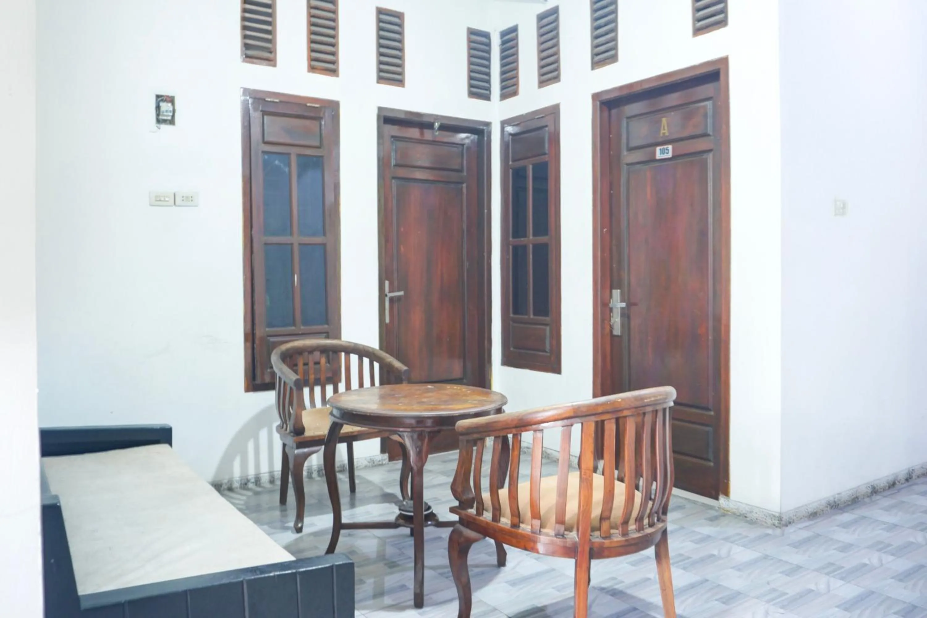 Lobby or reception in Hotel O Teluk Betung Near Water Park Lembah Hijau Formerly Kanajiwa Guesthouse 2