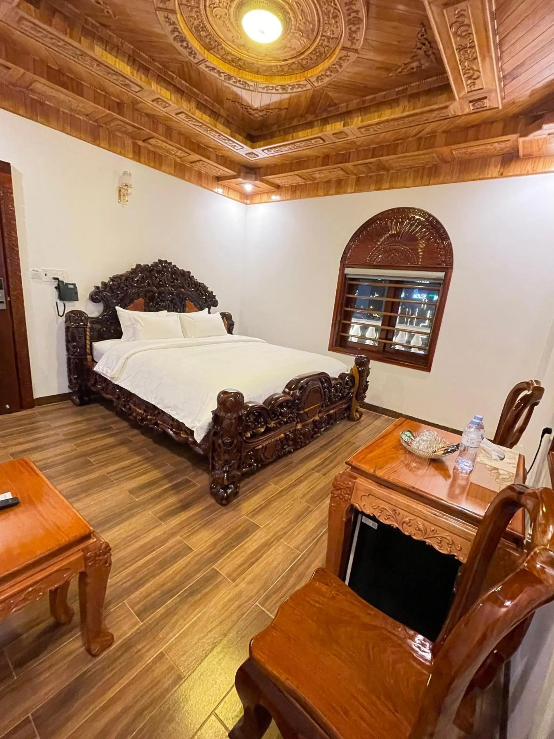 Bed in Hotel Hoàng My