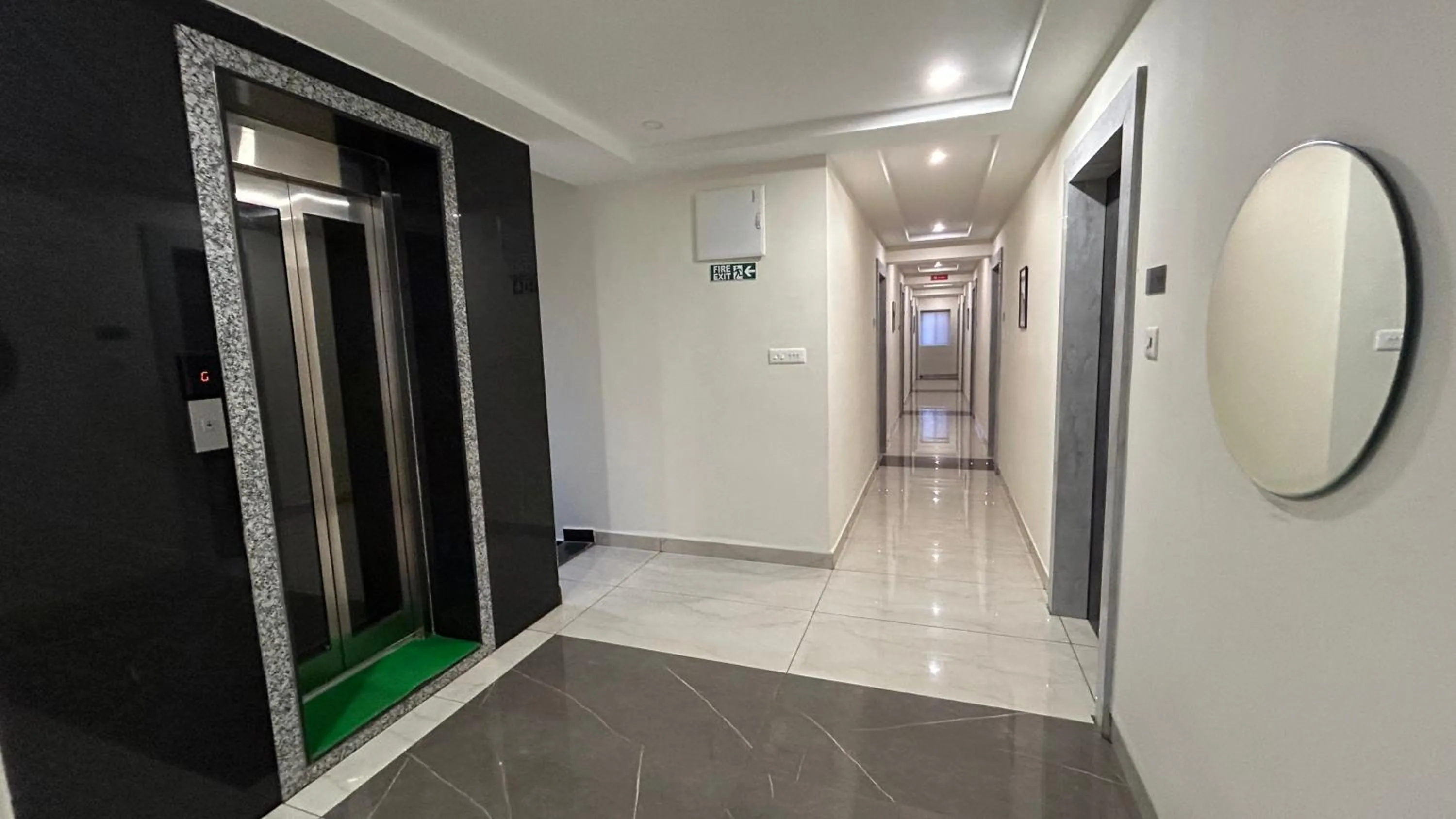 elevator in Seasons Stay