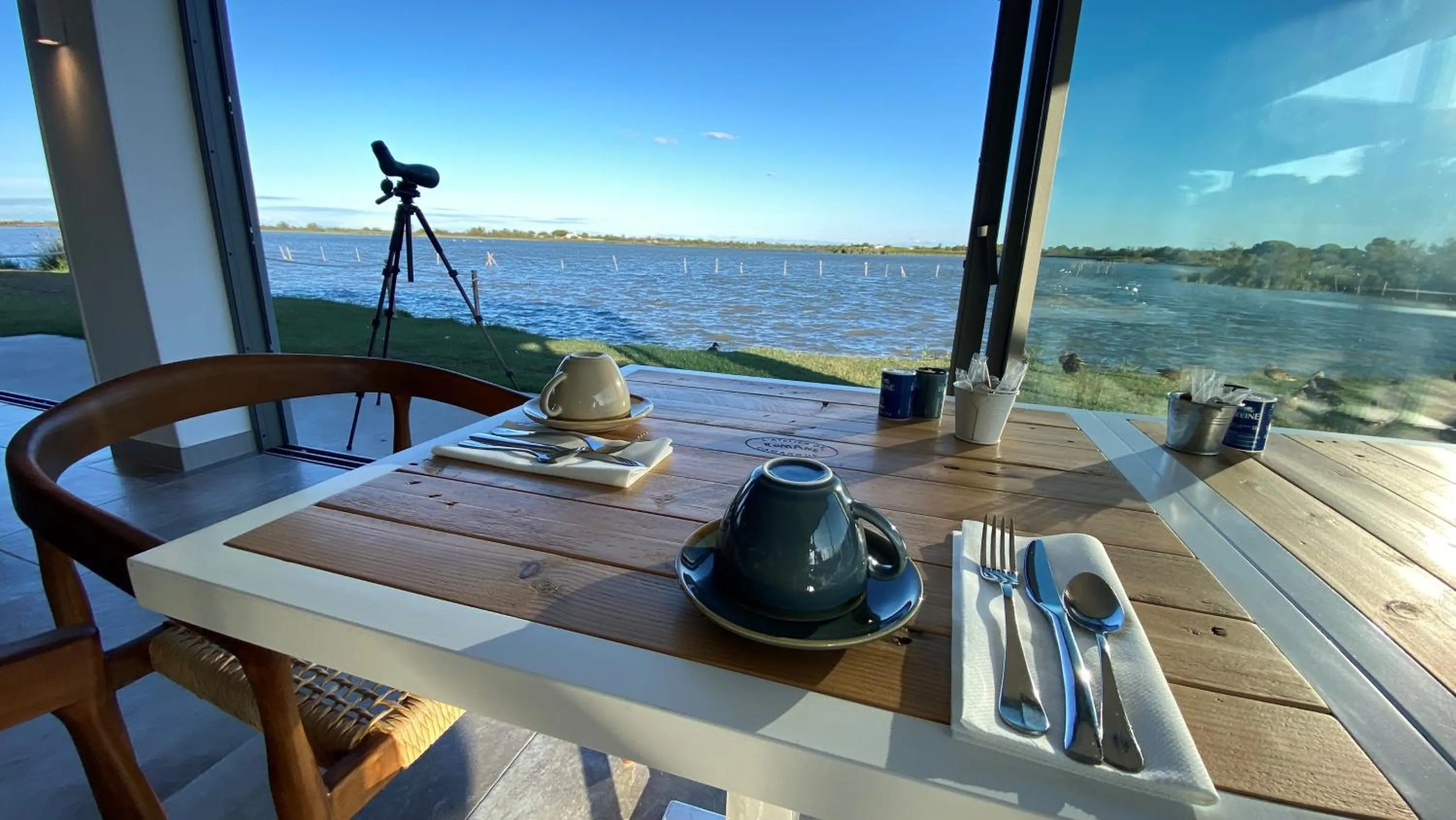 Breakfast in Lodge Sainte Helene Adult only