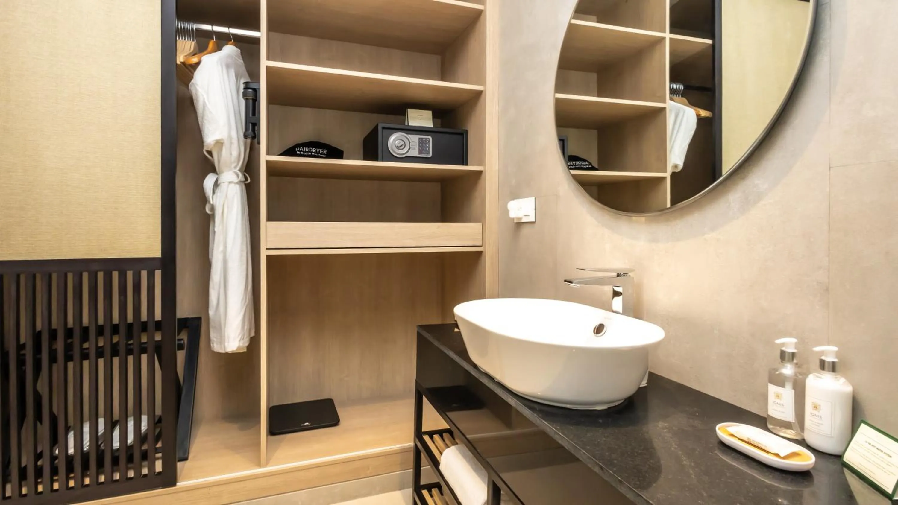 Bathroom in Nivasana Manali - A Luxury Boutique Hotel