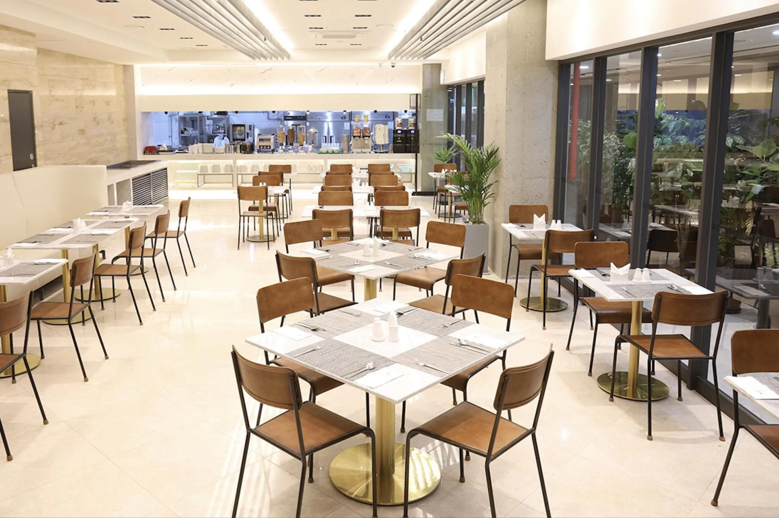 Restaurant/places to eat in Pangyo Business & Tourist Hotel KYND