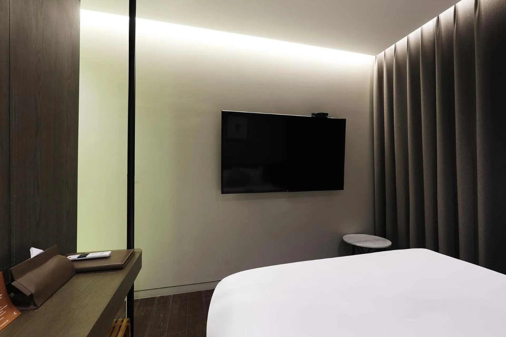 Bed in Pangyo Business & Tourist Hotel KYND
