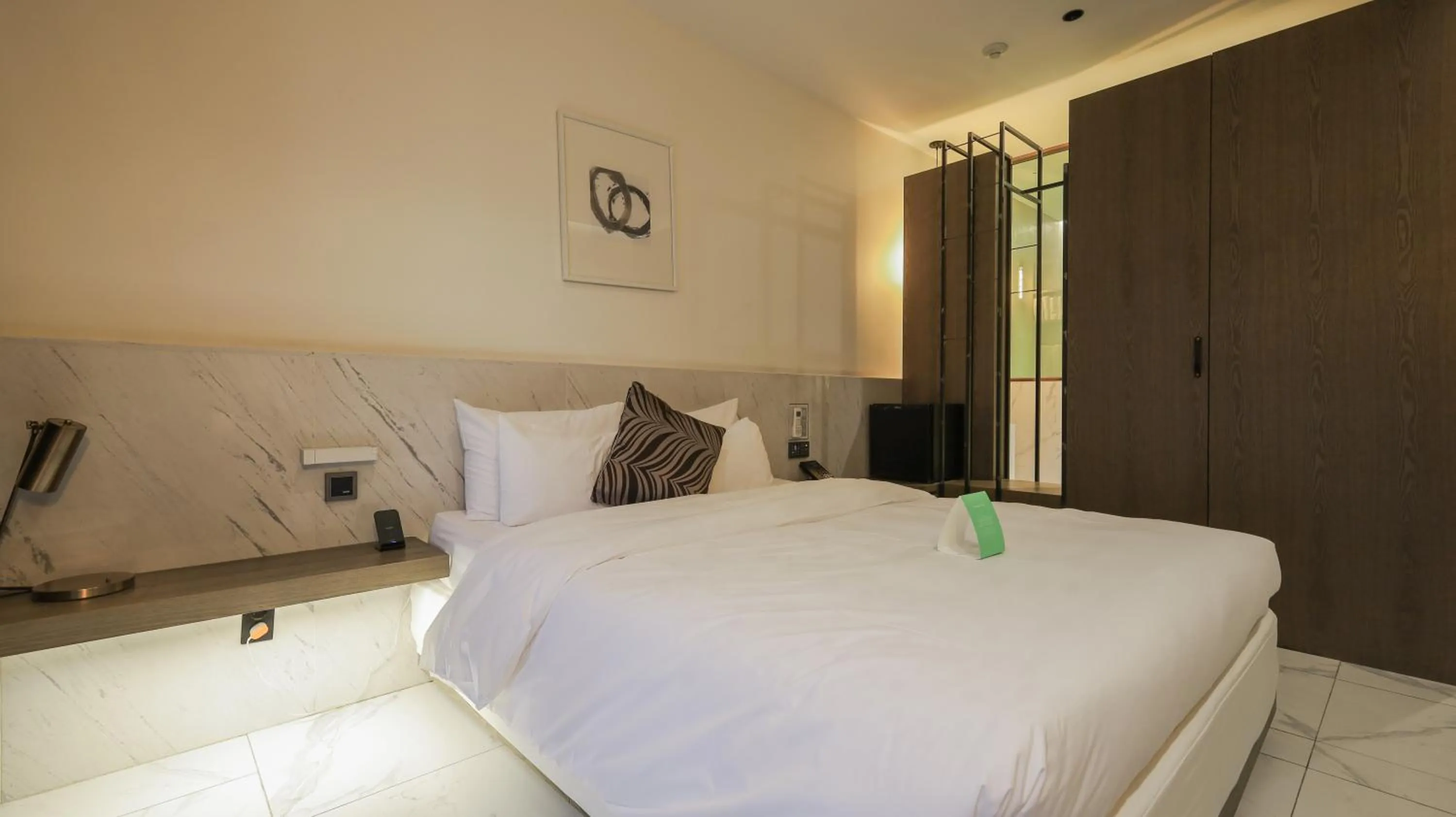 Bed in Pangyo Business & Tourist Hotel KYND