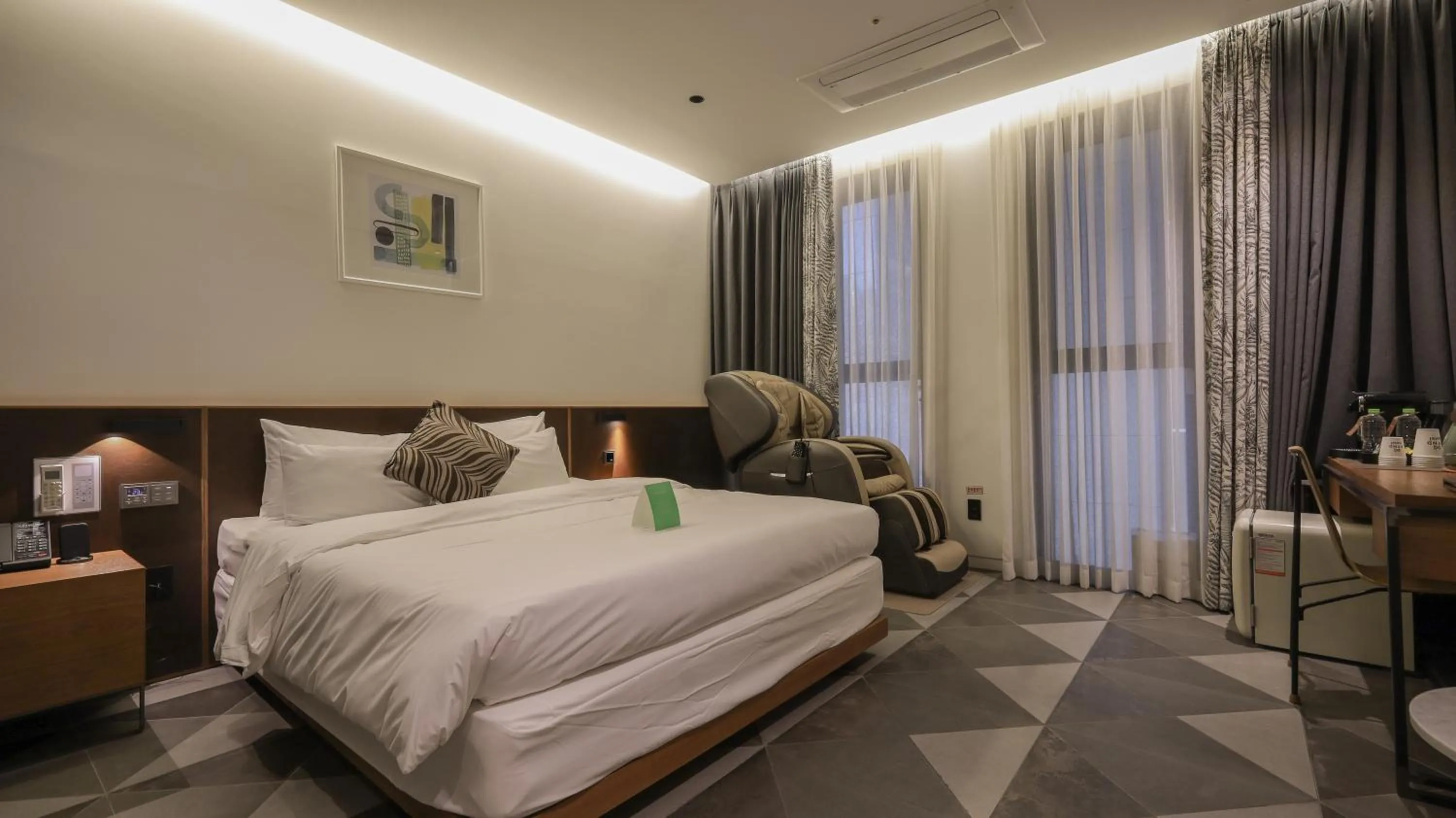 Bed in Pangyo Business & Tourist Hotel KYND