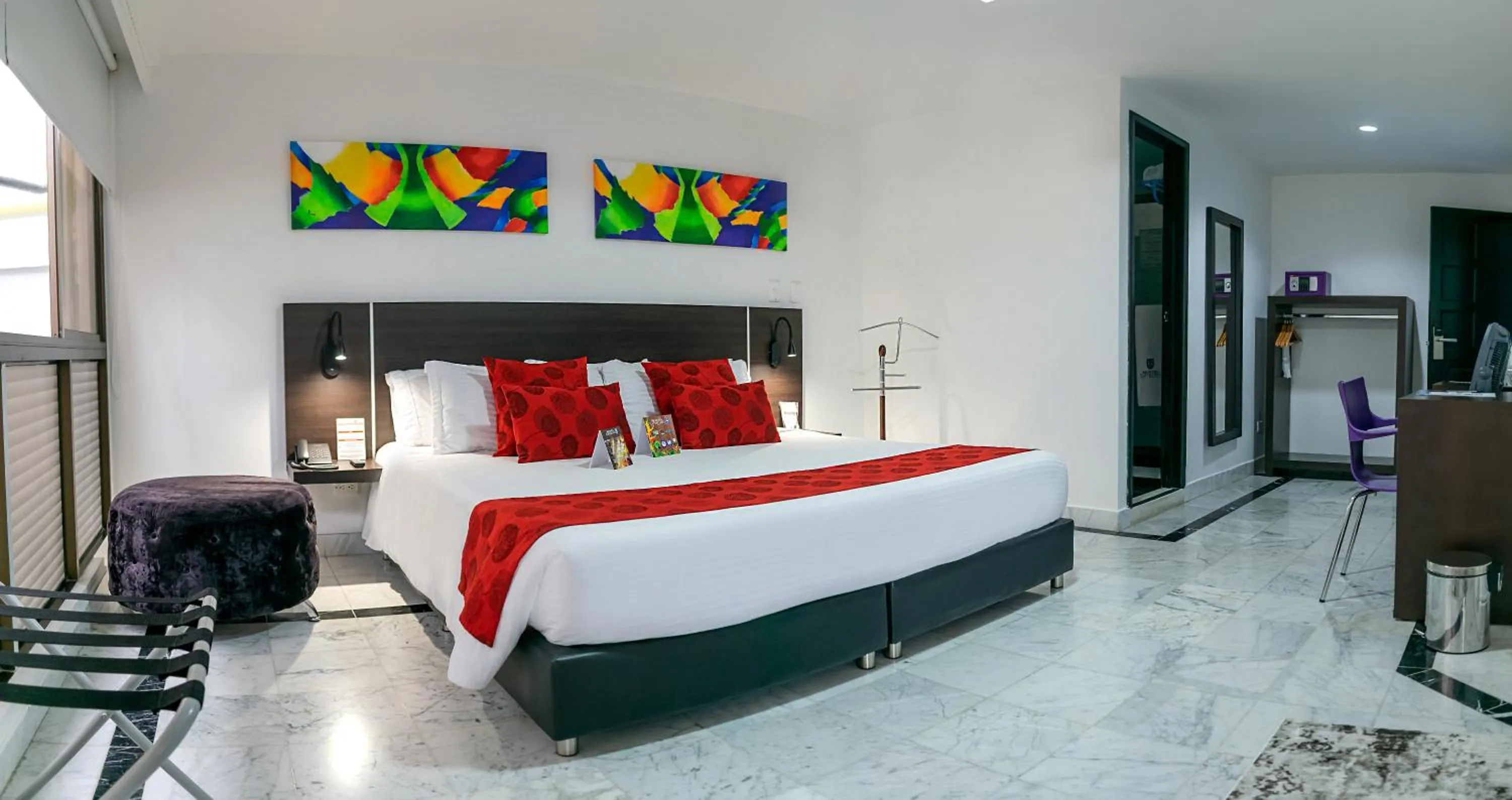 Bed in Hotel Montes De La Castellana