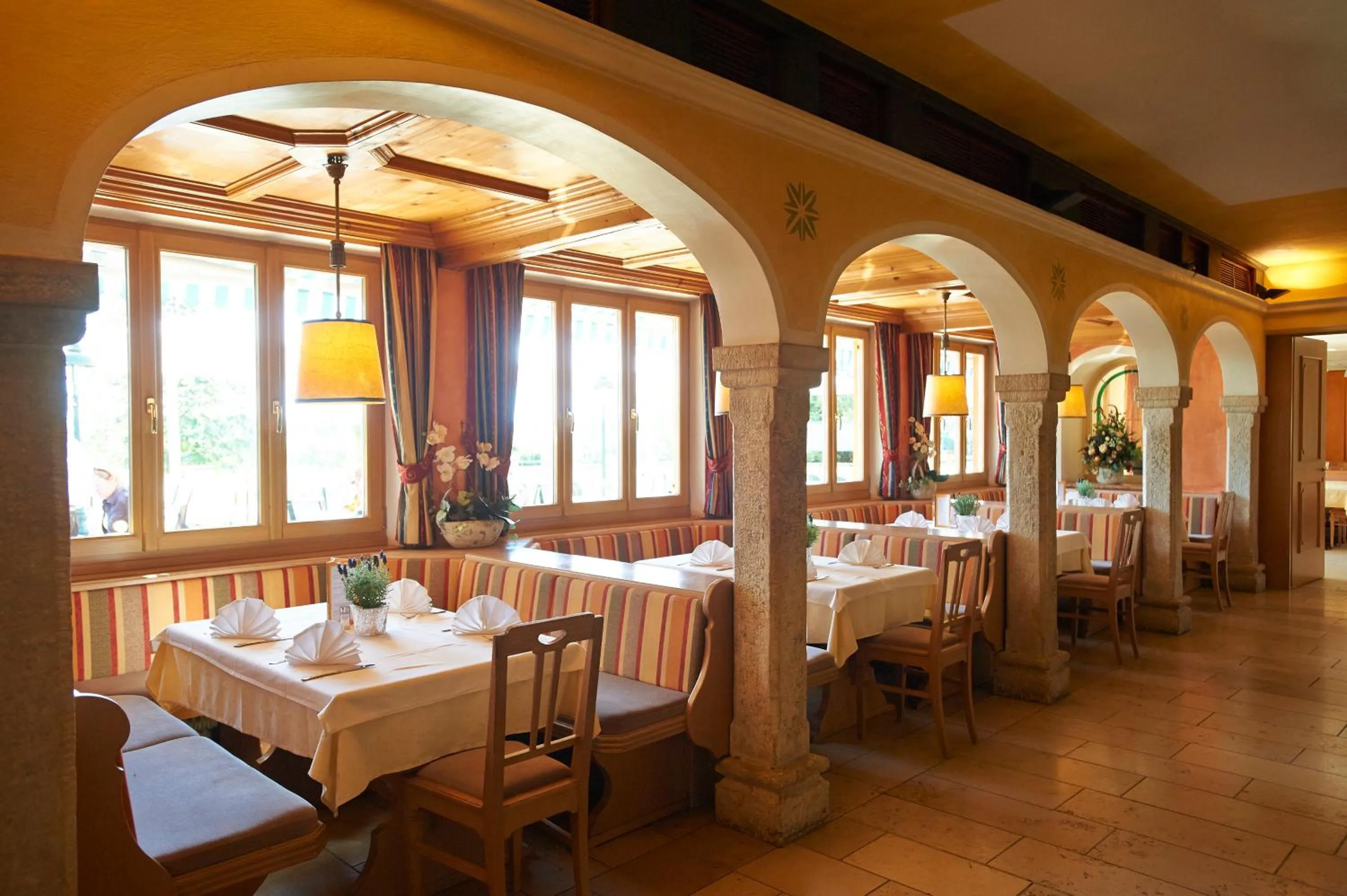 Restaurant/places to eat in Gastagwirt