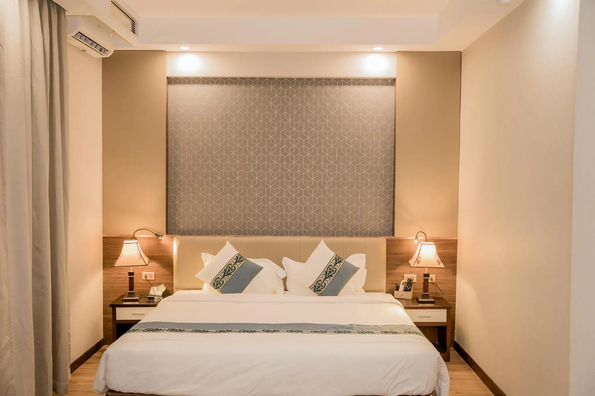 Suite with Balcony in 东都明月酒店Dong Do Minh Nguyet