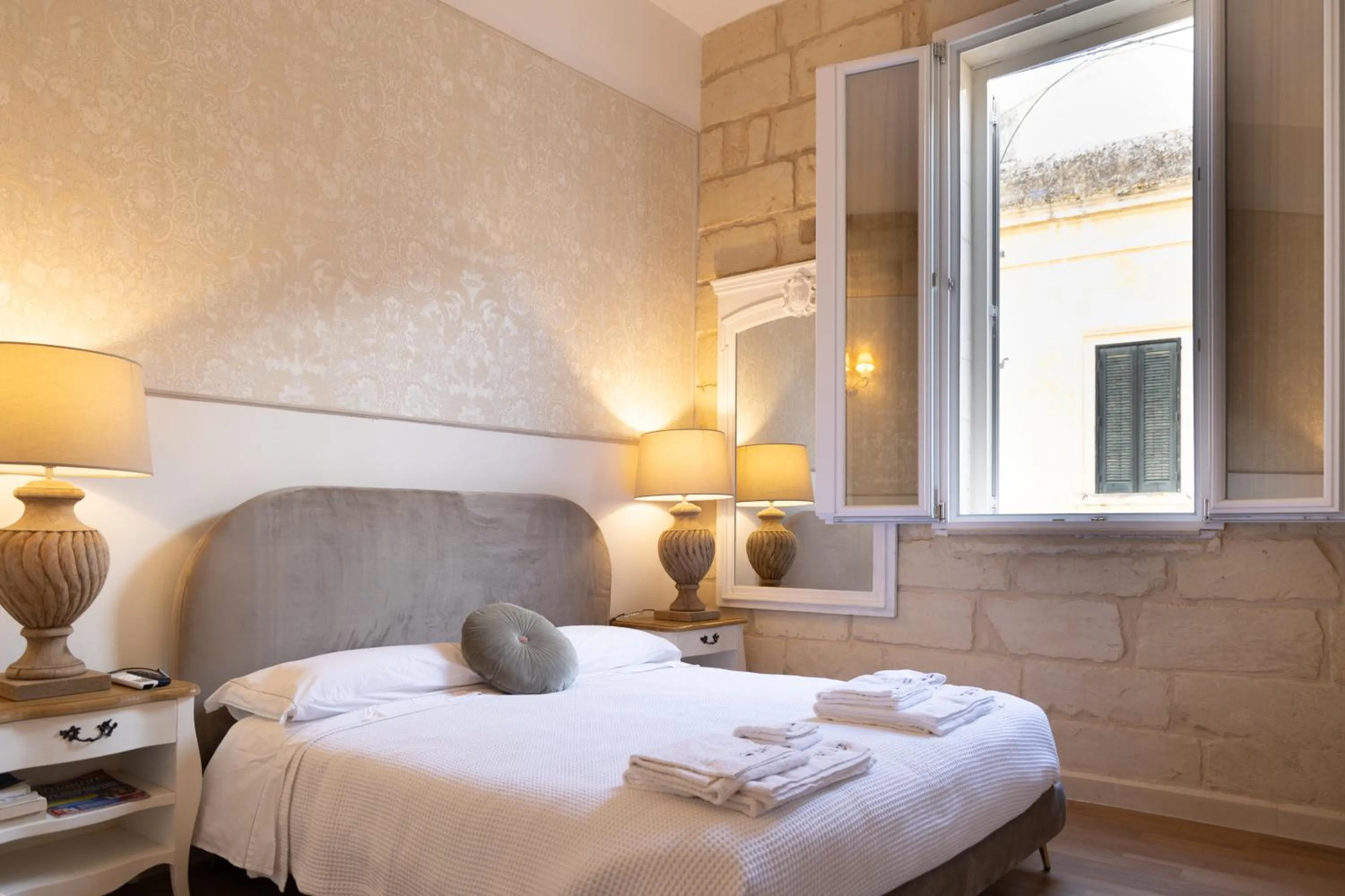 Bed in Fjore di Lecce, camere & caffè