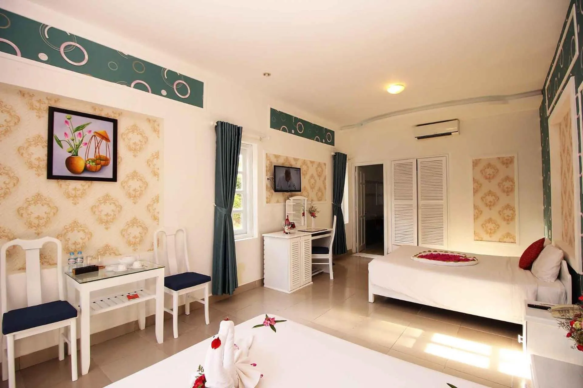 Bed in Muine Sun & Sea Resort