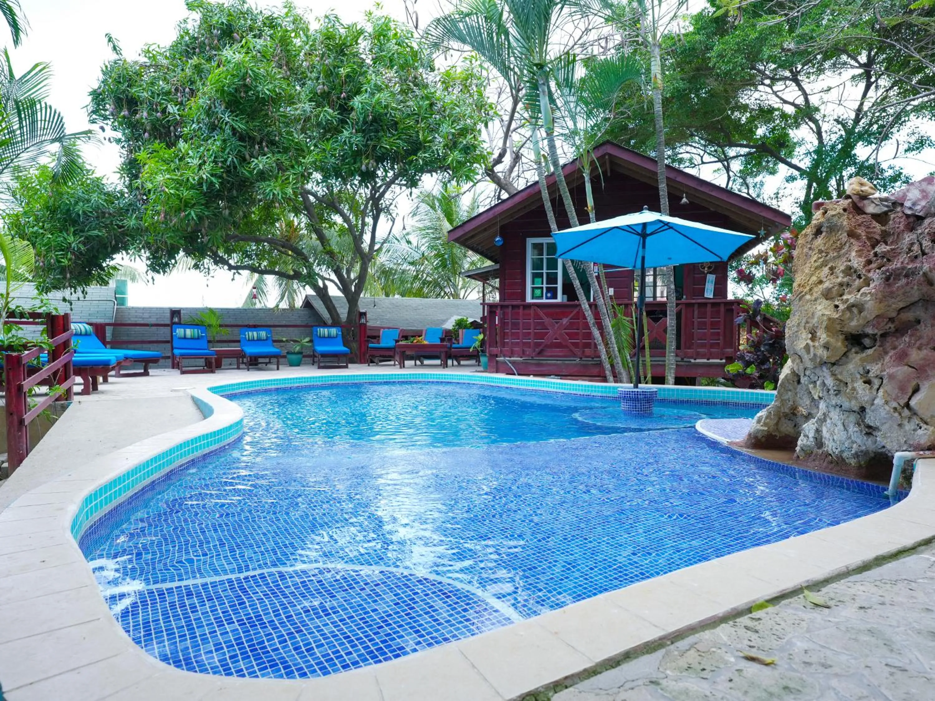 Swimming pool in West Bay Lodge and Spa