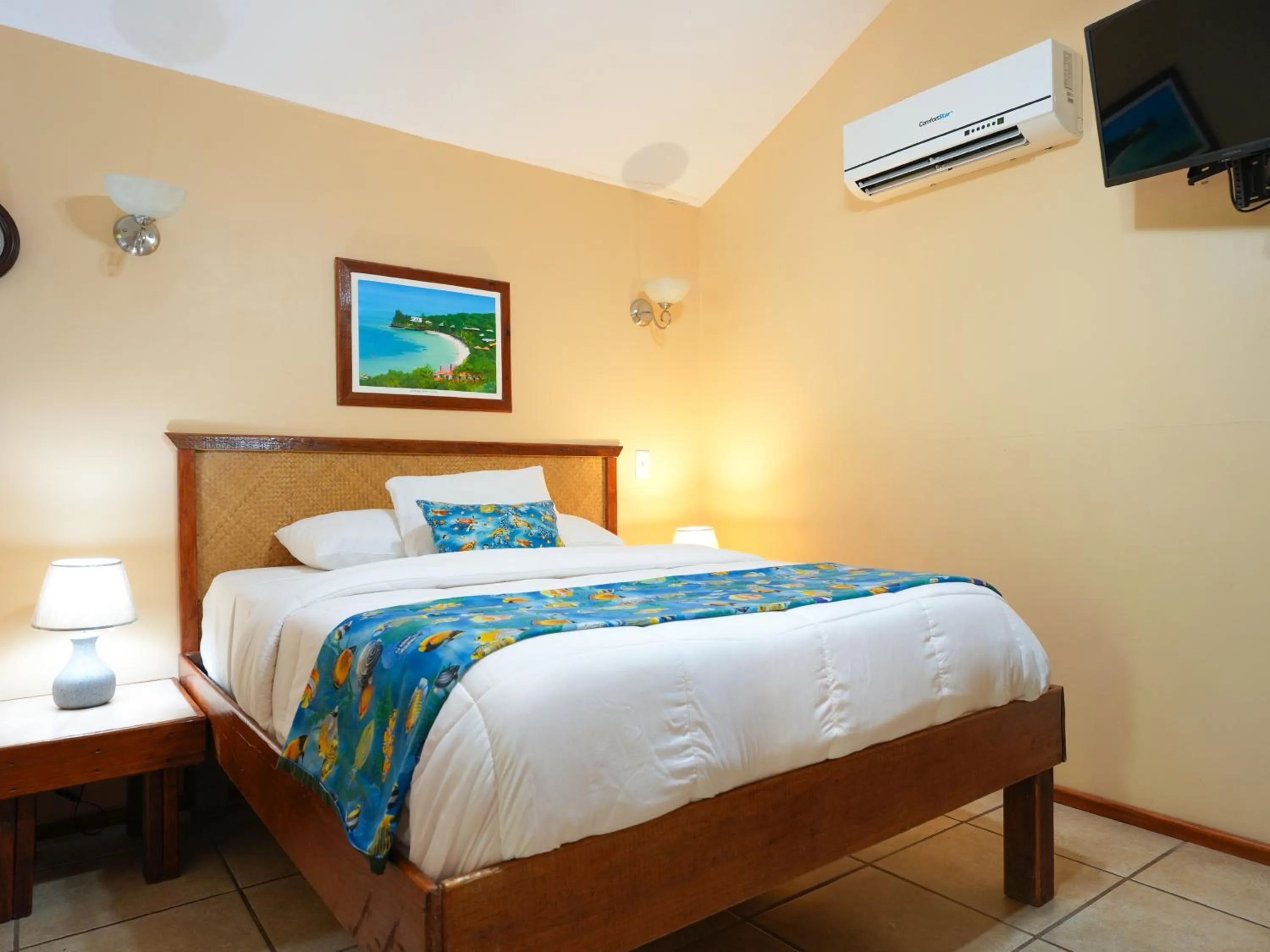 Bed in West Bay Lodge and Spa