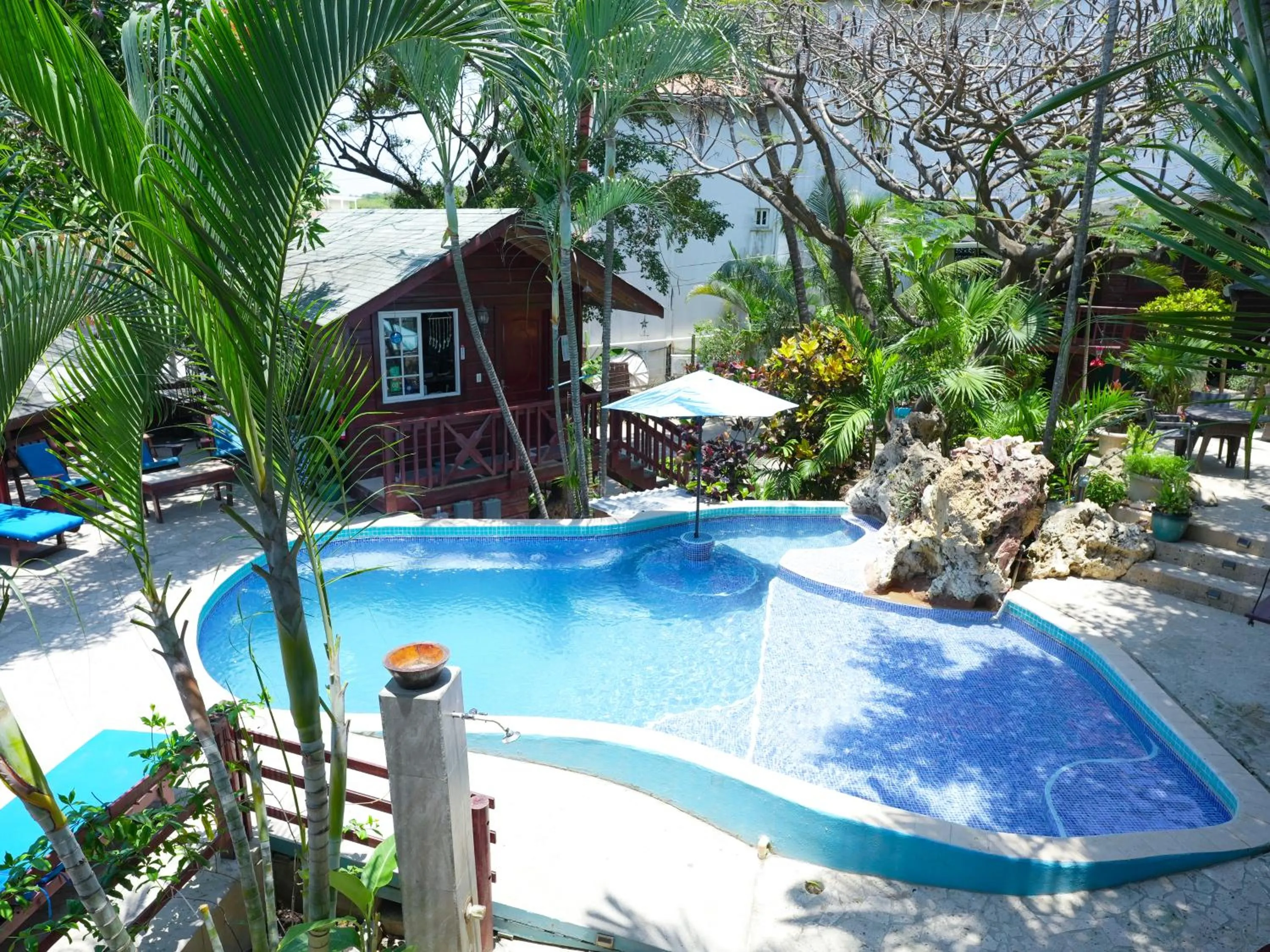 Pool view in West Bay Lodge and Spa