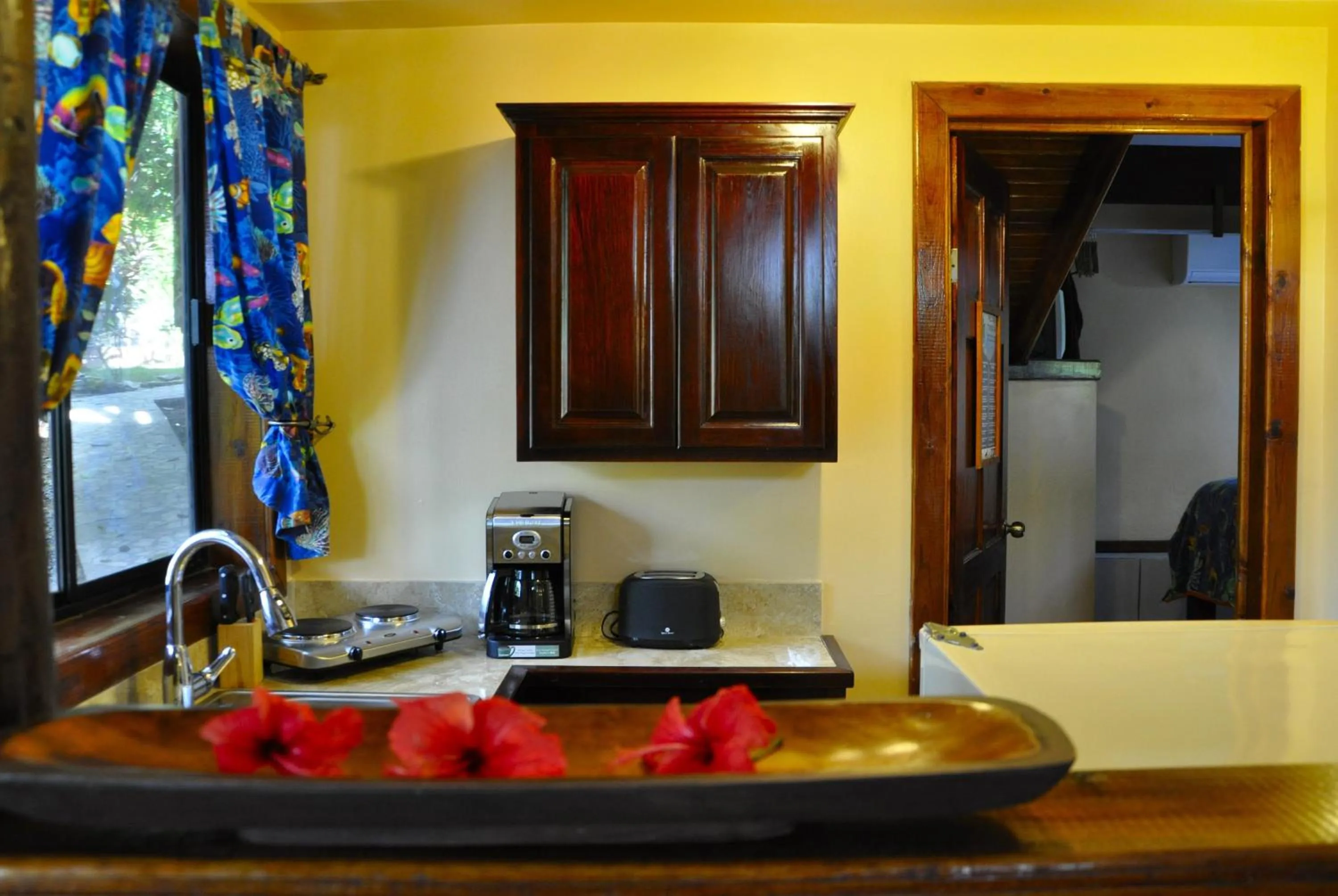 Kitchen or kitchenette in West Bay Lodge and Spa