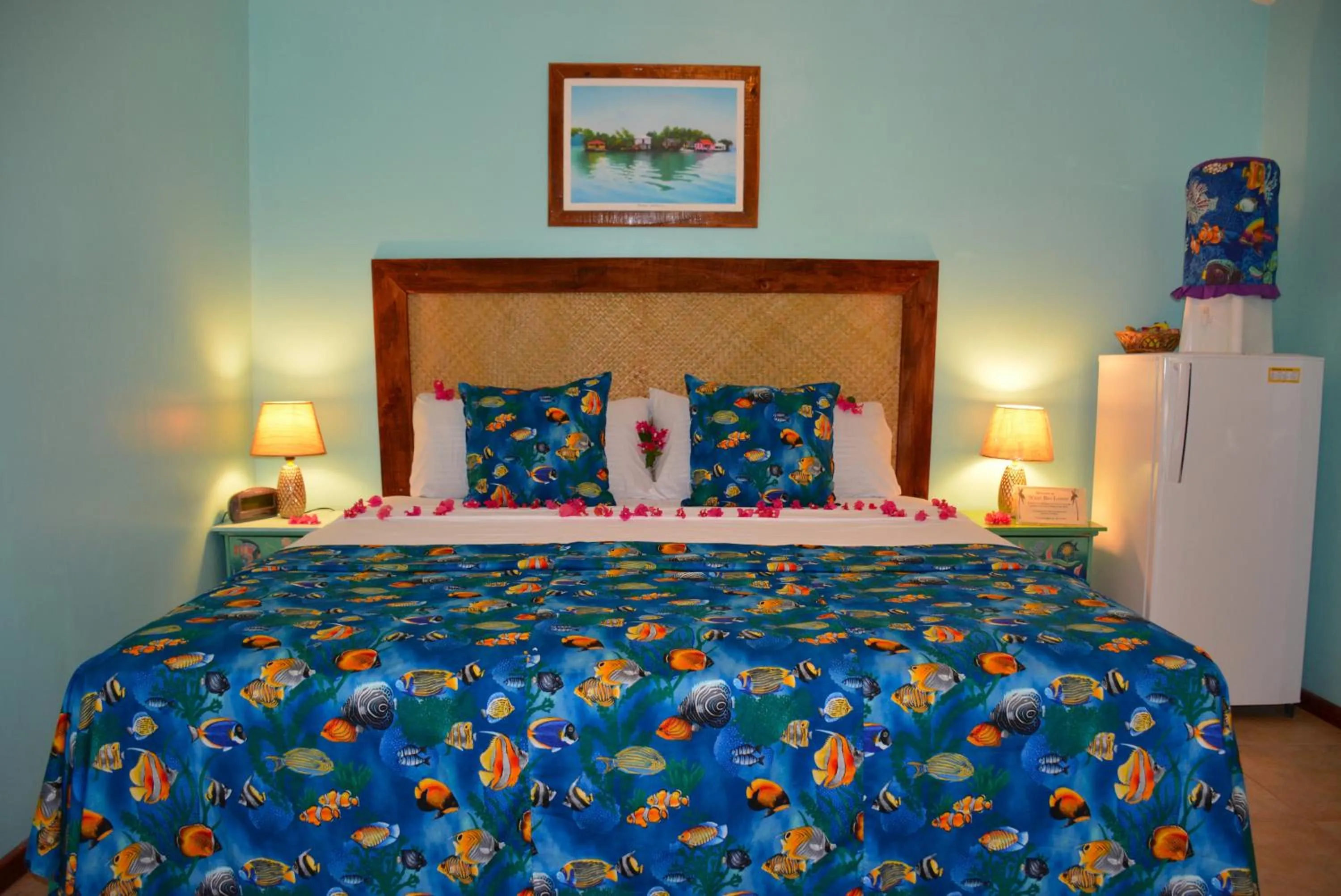 Photo of the whole room, Bed in West Bay Lodge and Spa