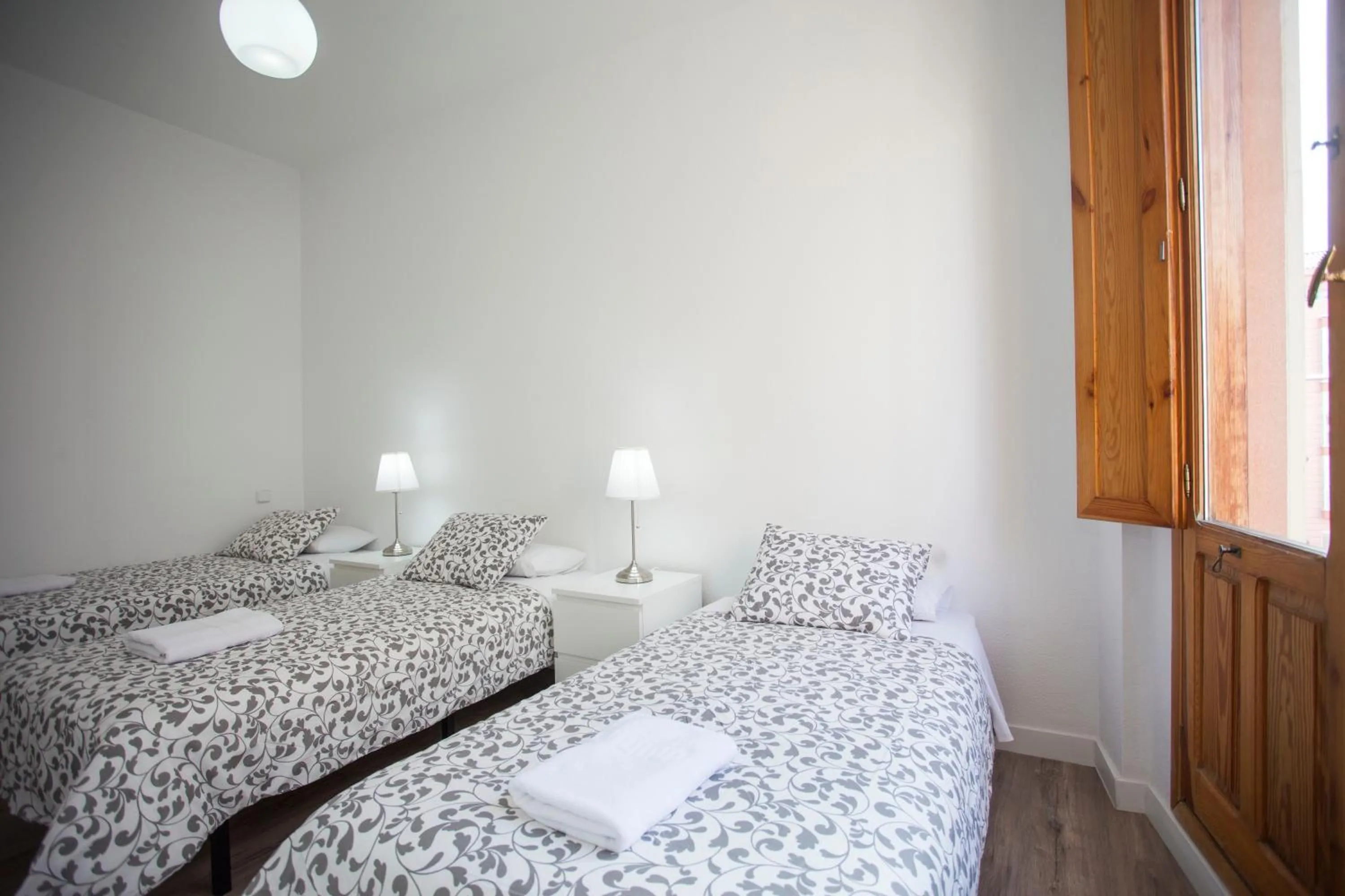 Bedroom, Bed in Fuencarral Apartments