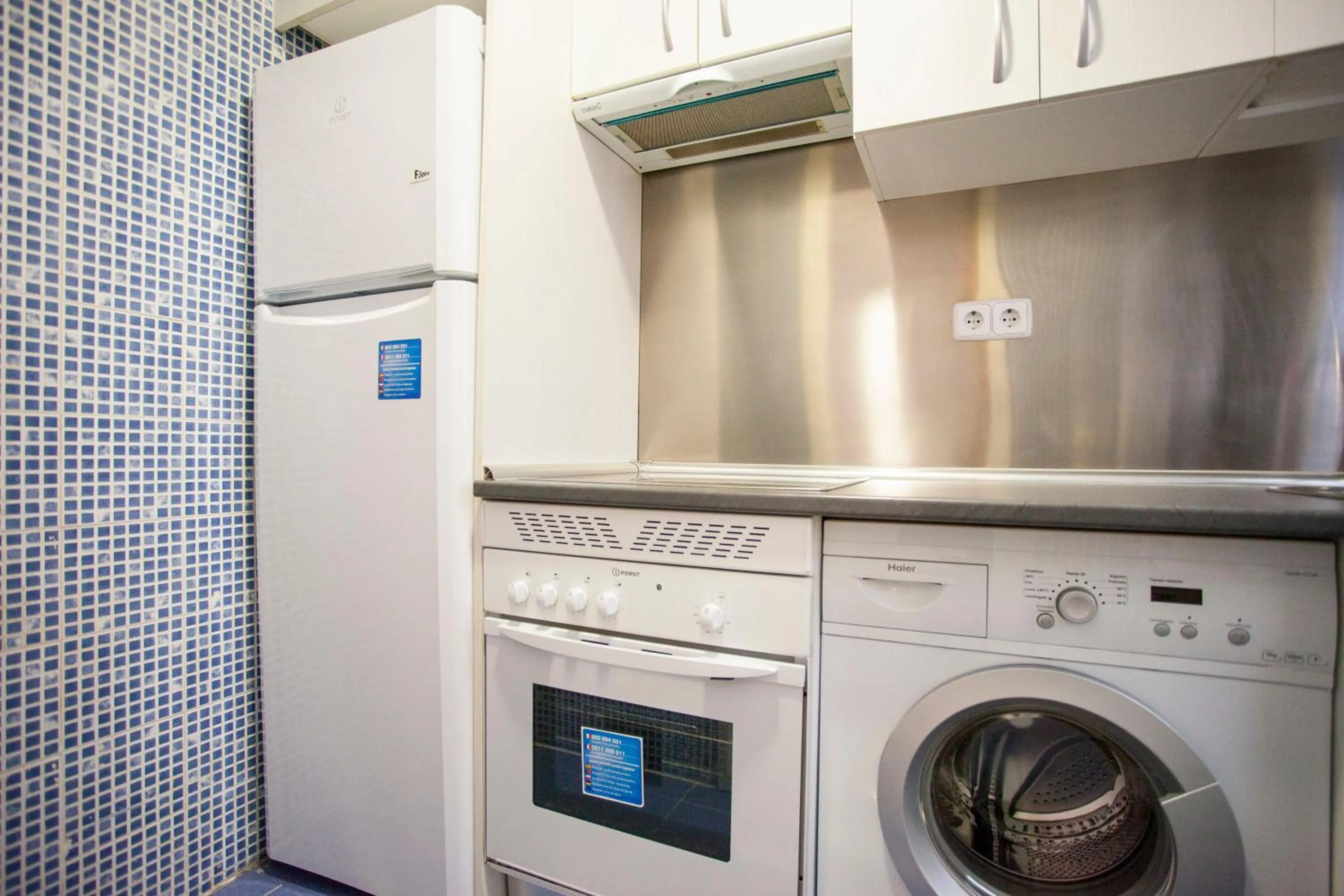 Kitchen or kitchenette in Fuencarral Apartments