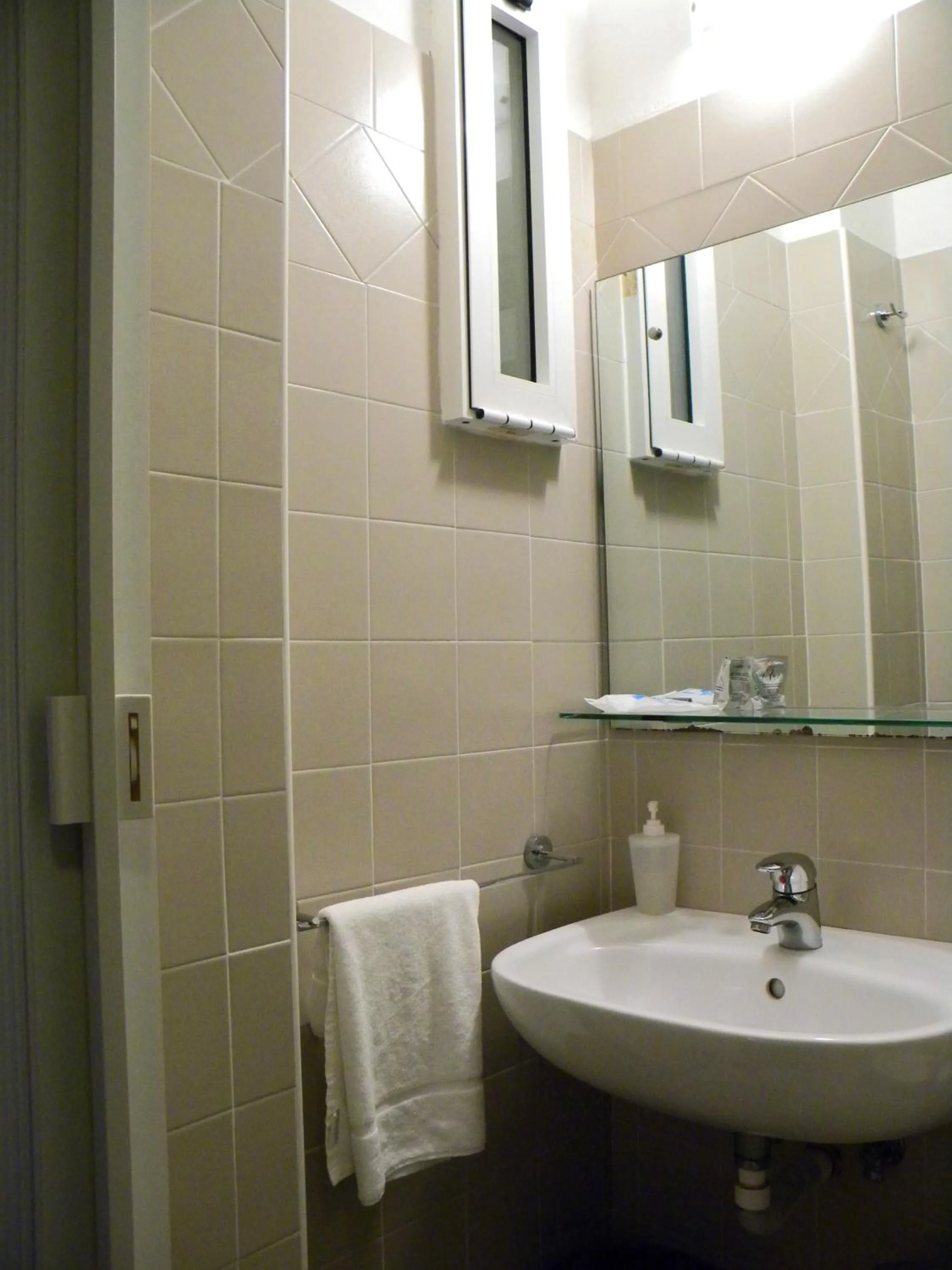 Bathroom in WuHostel