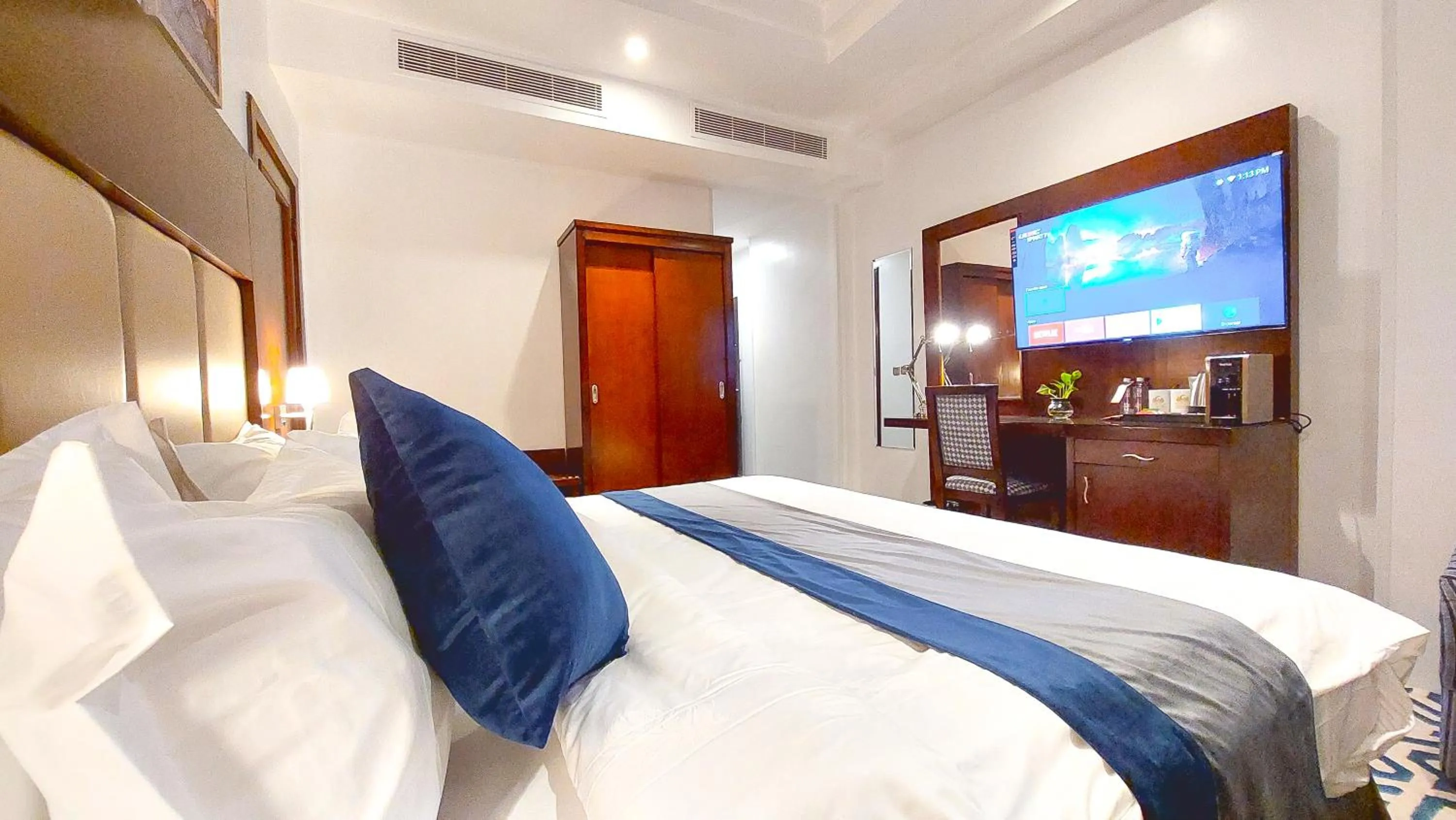 Bed in Golden Dune Residential Unit - Almalaz