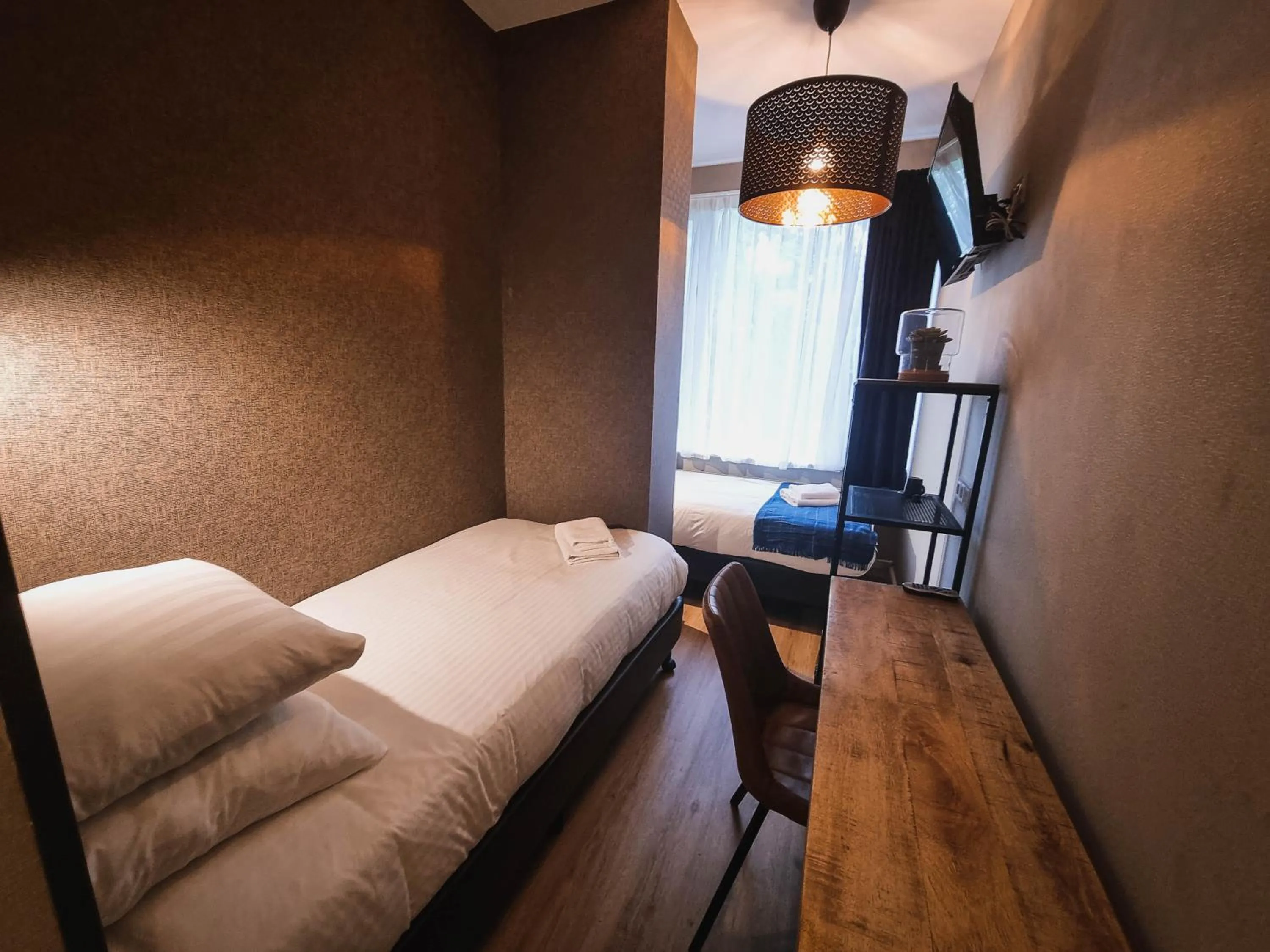 Photo of the whole room, Bed in Hotel Vondel Garden