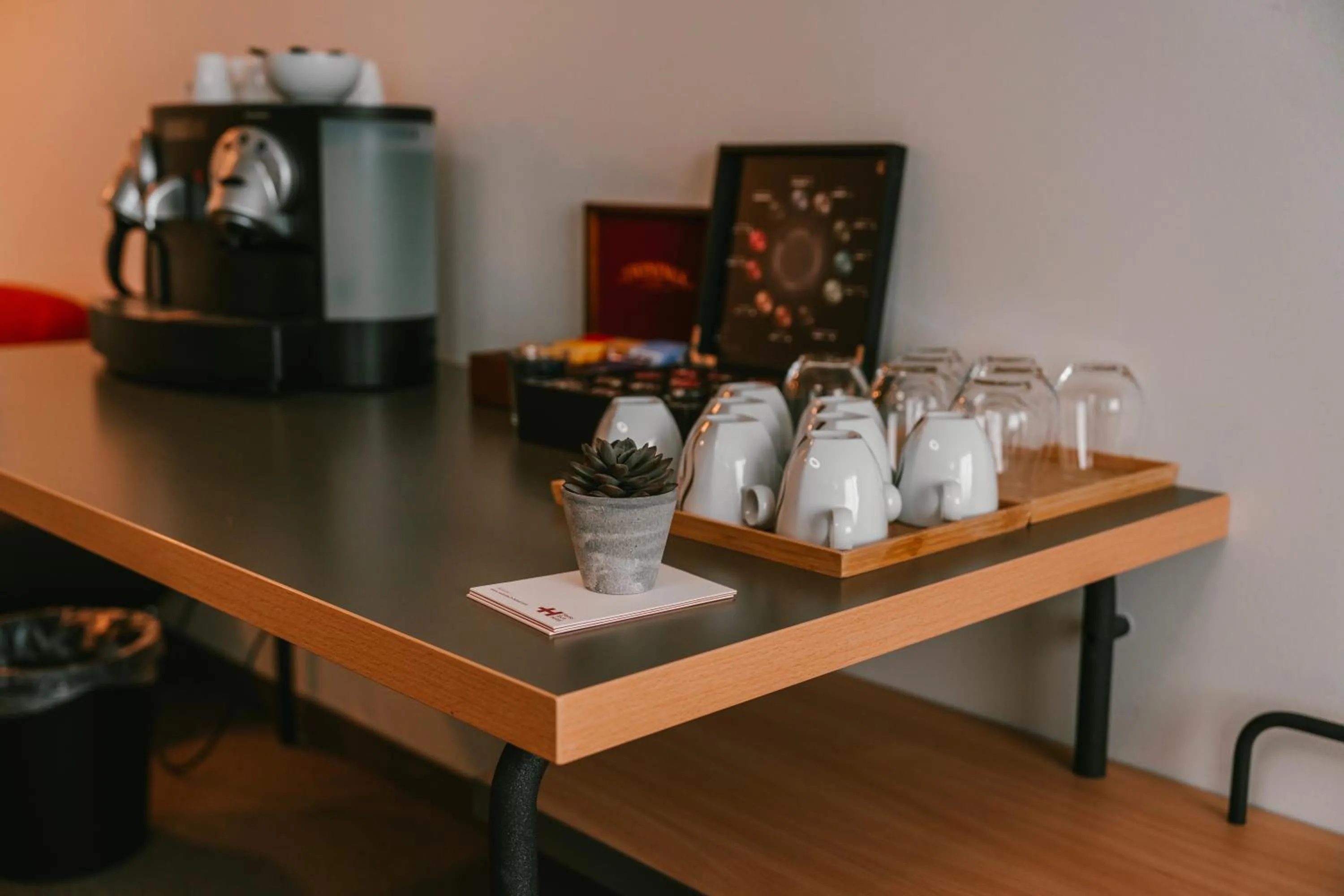 Coffee/tea facilities in SwissTech Hotel