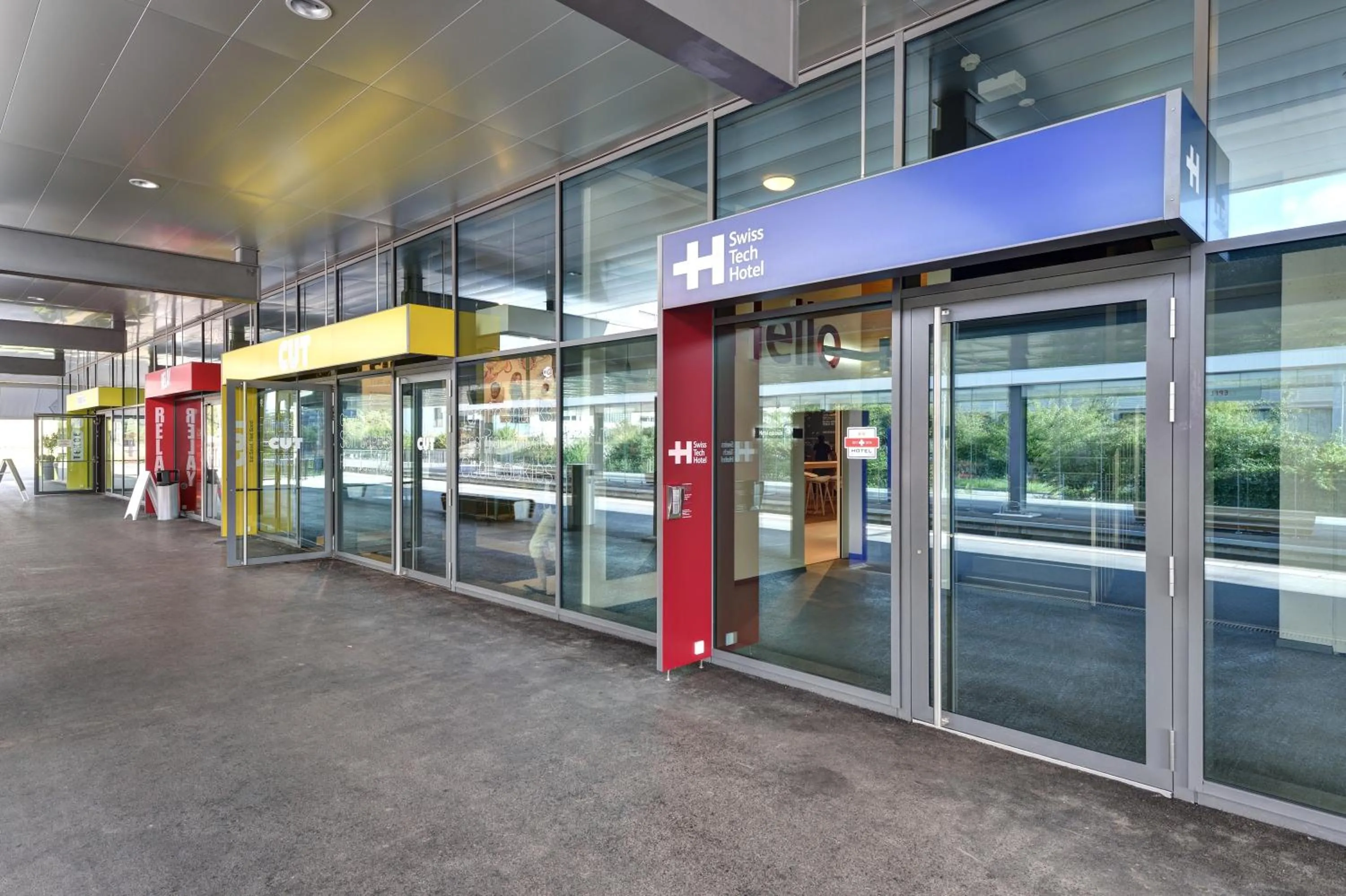 Restaurant/places to eat in SwissTech Hotel