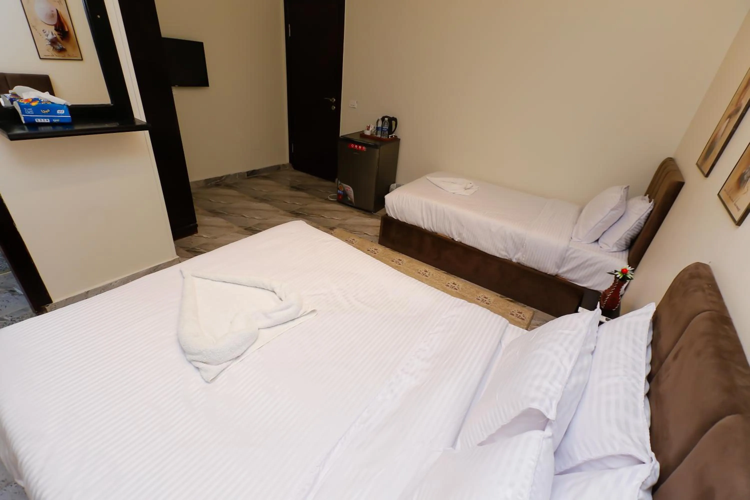 Bed in Happy View Inn