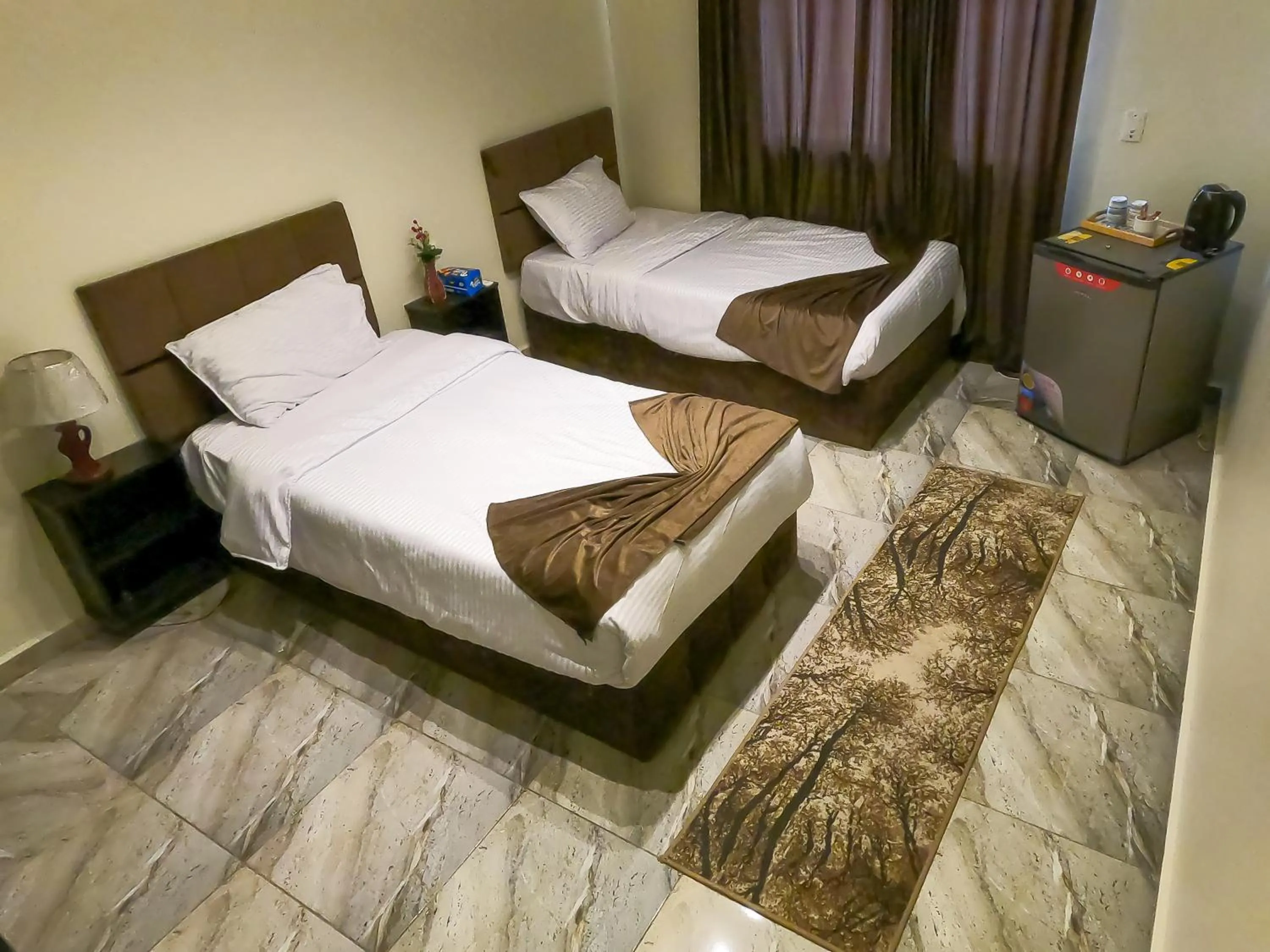 Bed in Happy View Inn