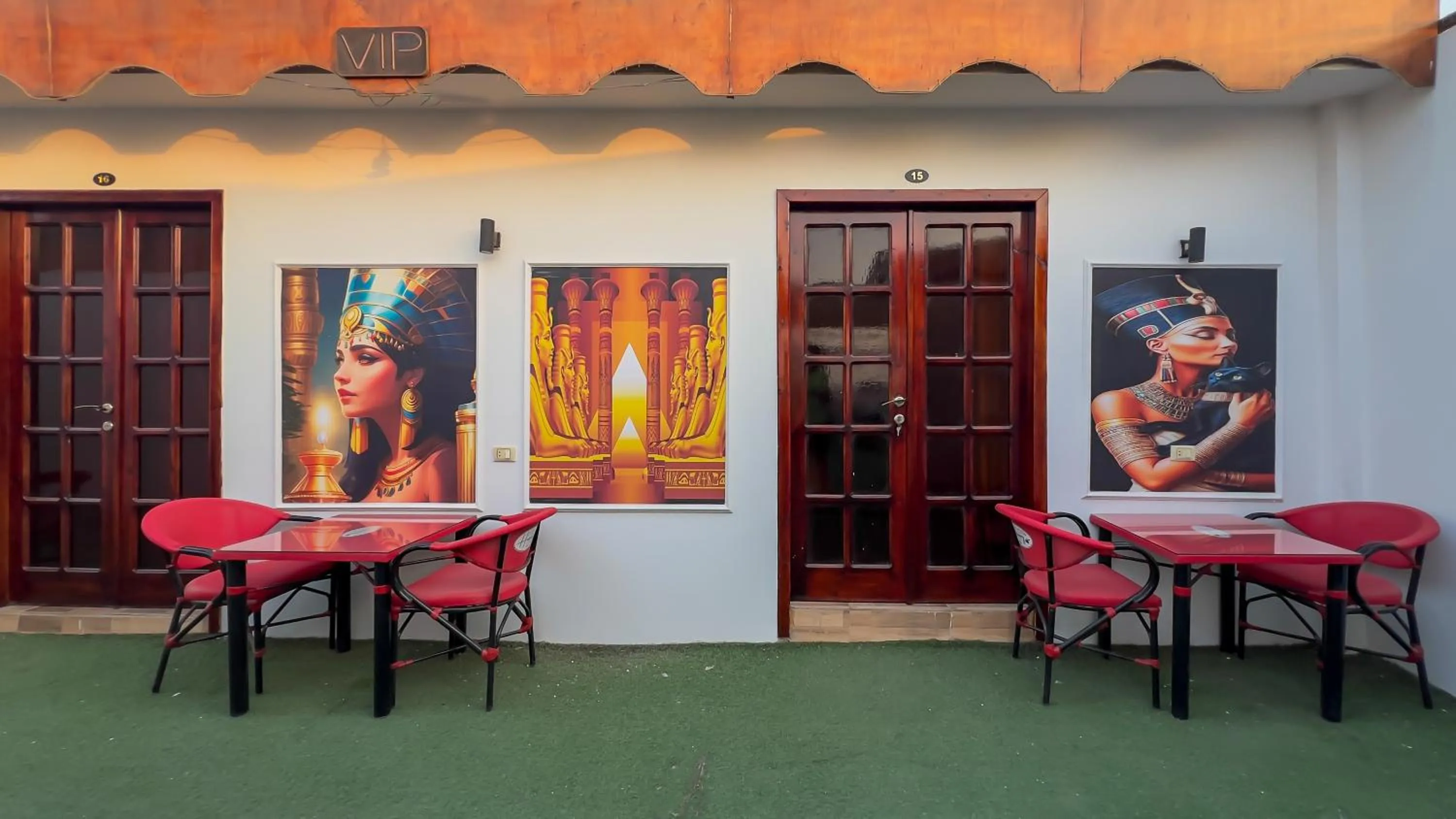 Decorative detail in Happy View Inn