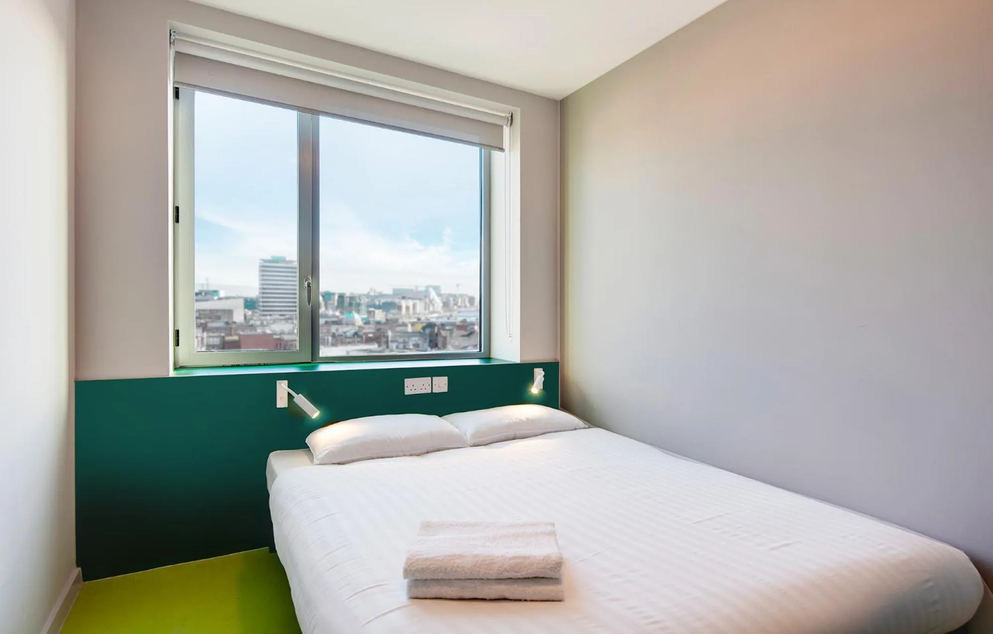 Bedroom, Bed in Clink i Lár