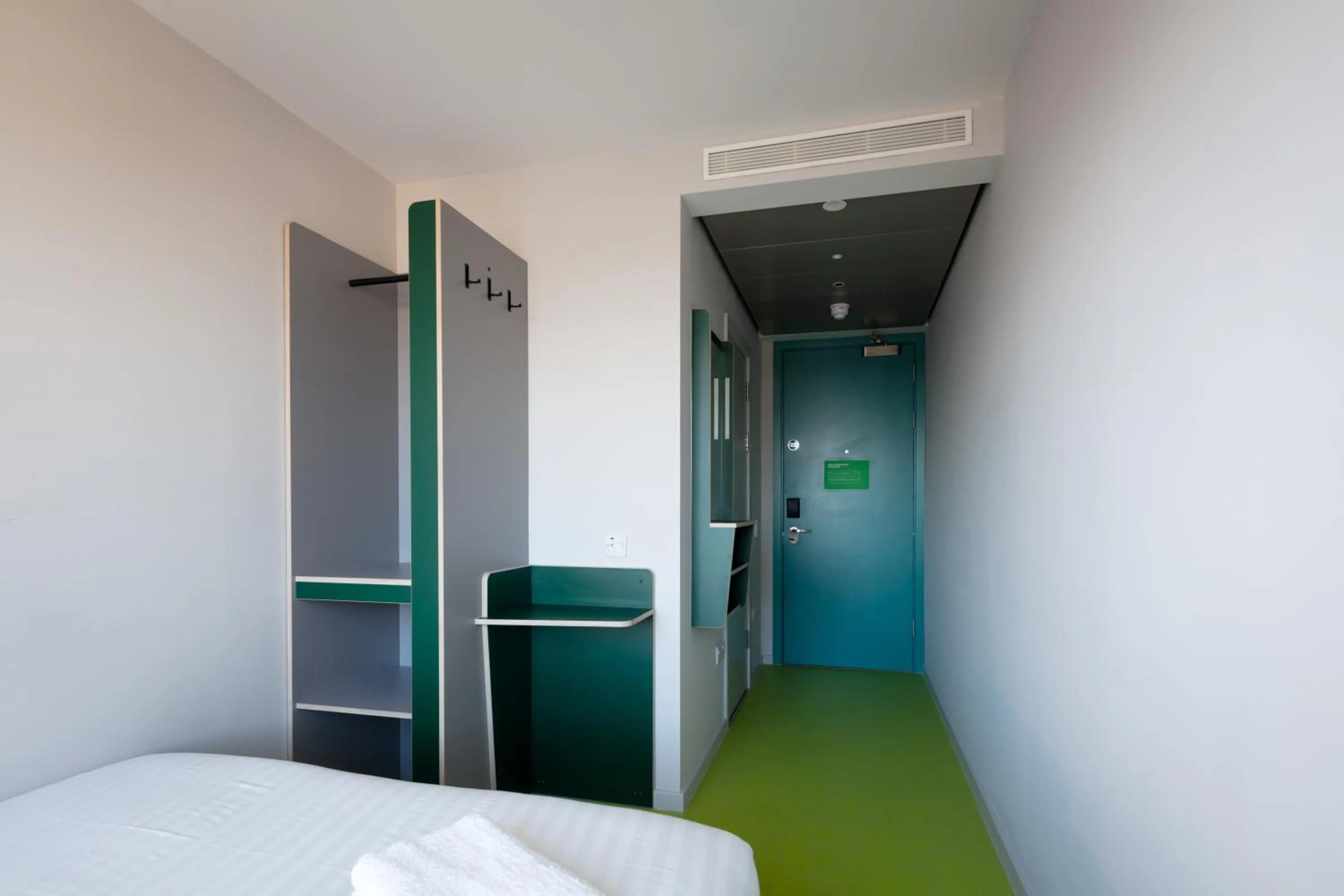 Bedroom, Bed in Clink i Lár