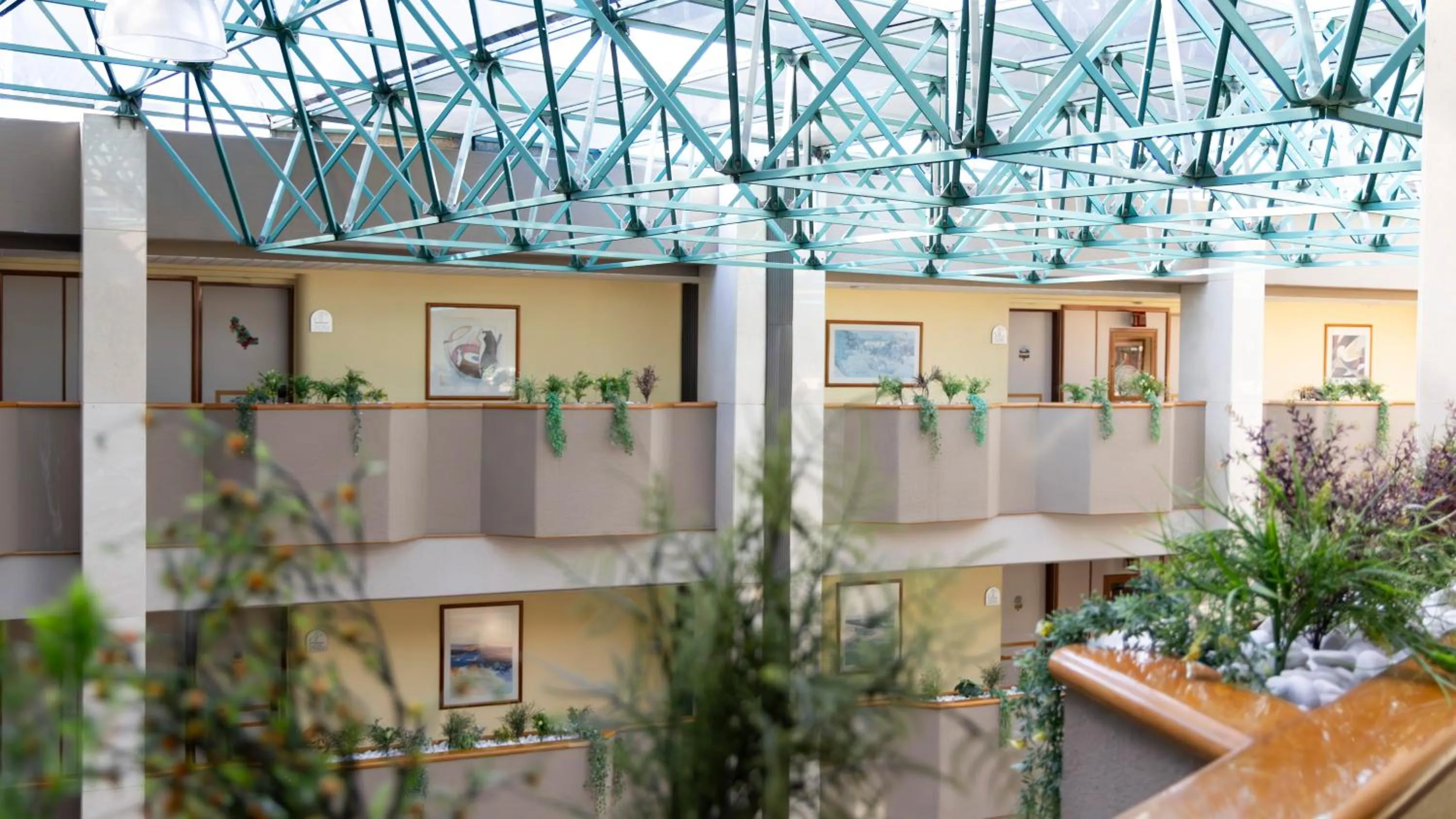 Property building in Hotel Abastos Plaza