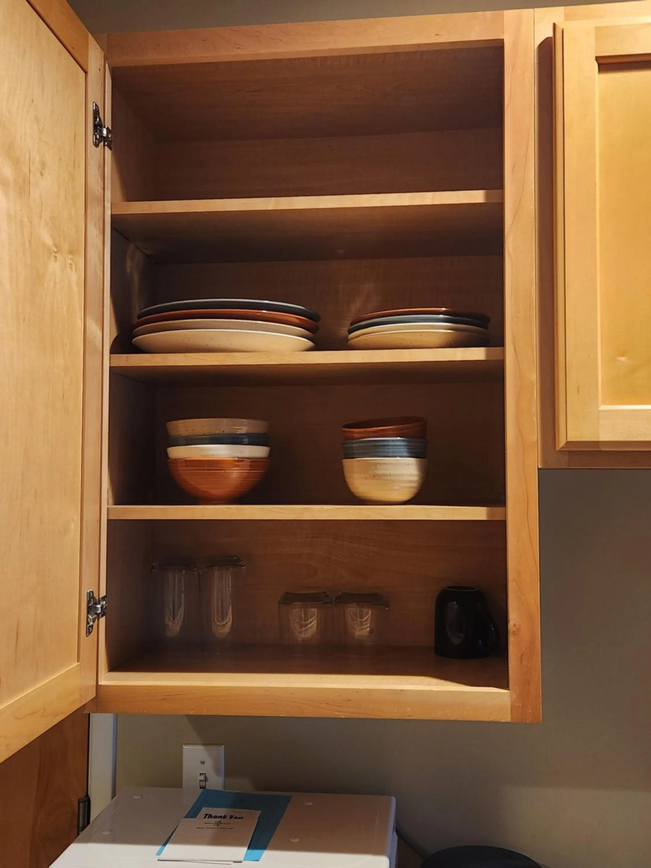 Kitchen or kitchenette in Weathervane Inn