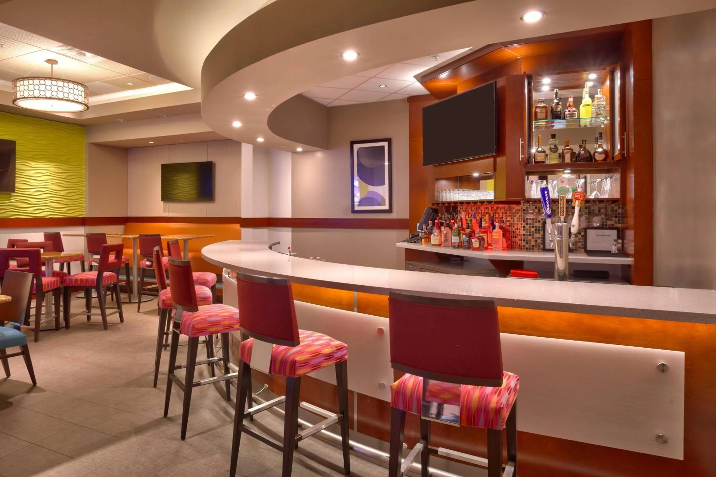 Restaurant/places to eat in SpringHill Suites by Marriott Houston I-45 North