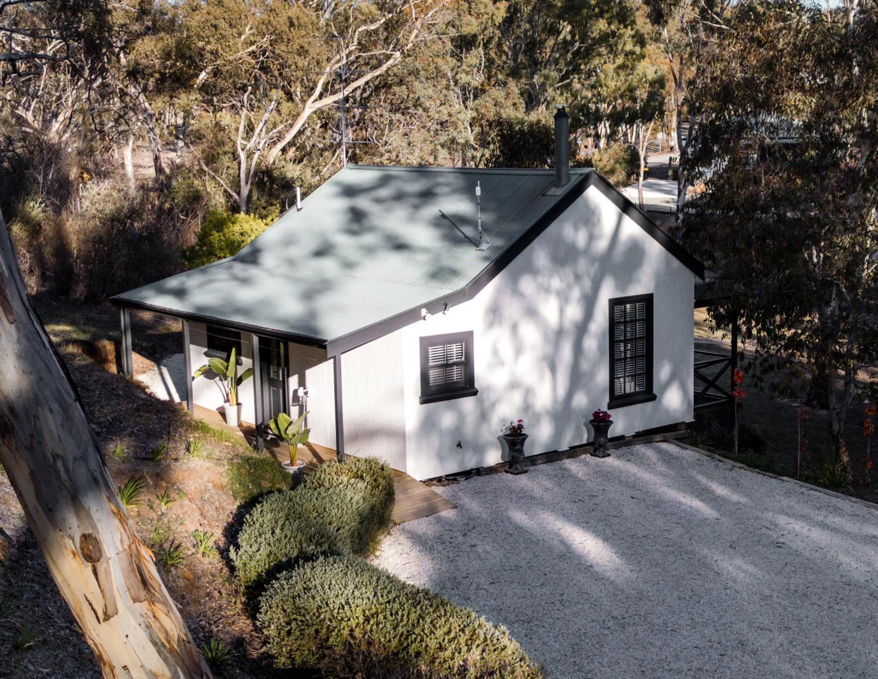 Property building in St Helen's Cottages