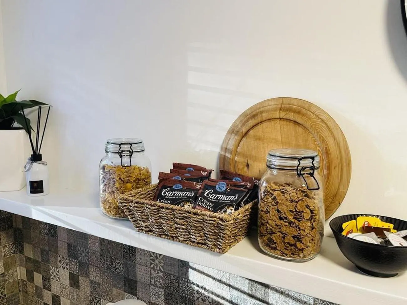 Breakfast in St Helen's Cottages