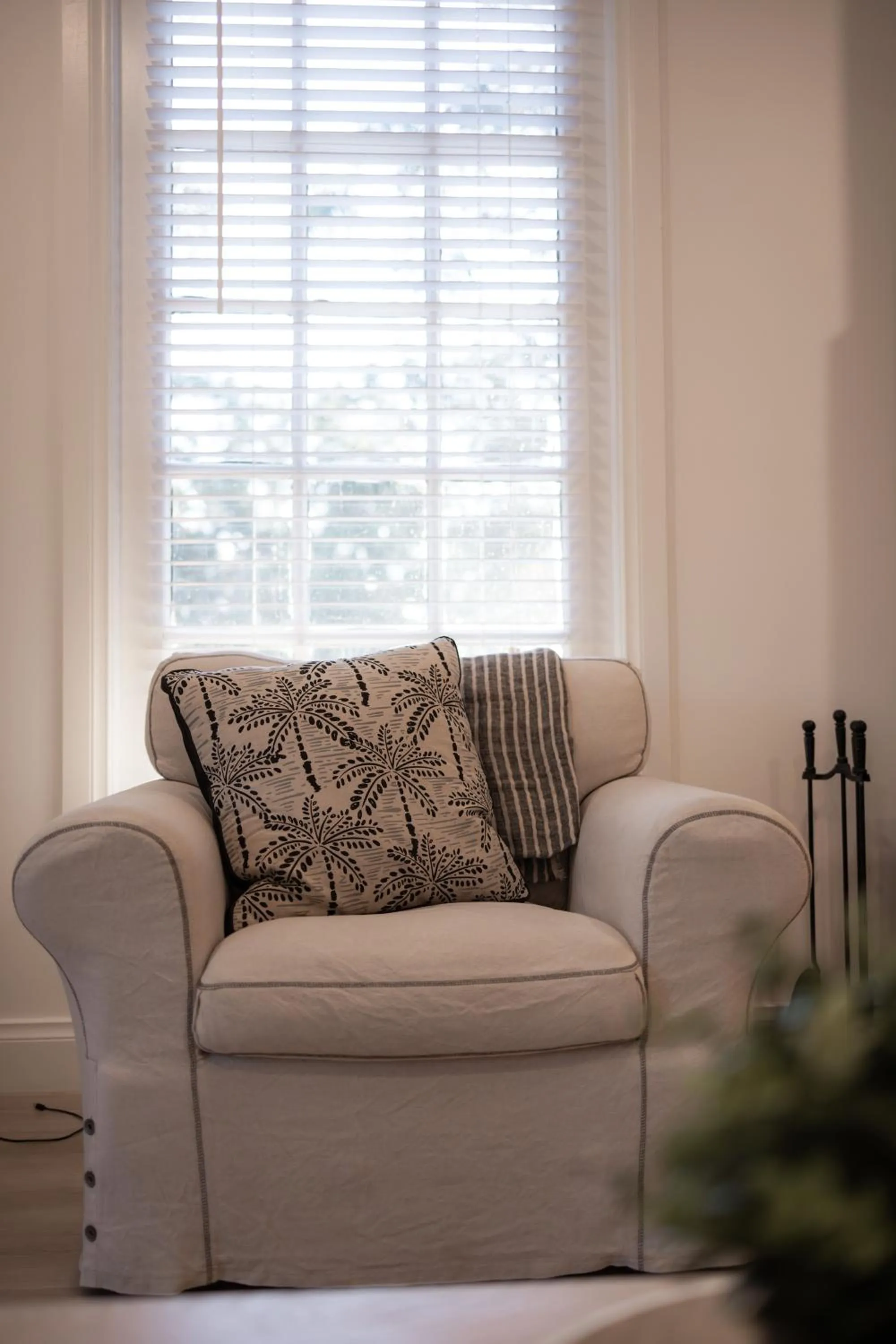 Living room in St Helen's Cottages