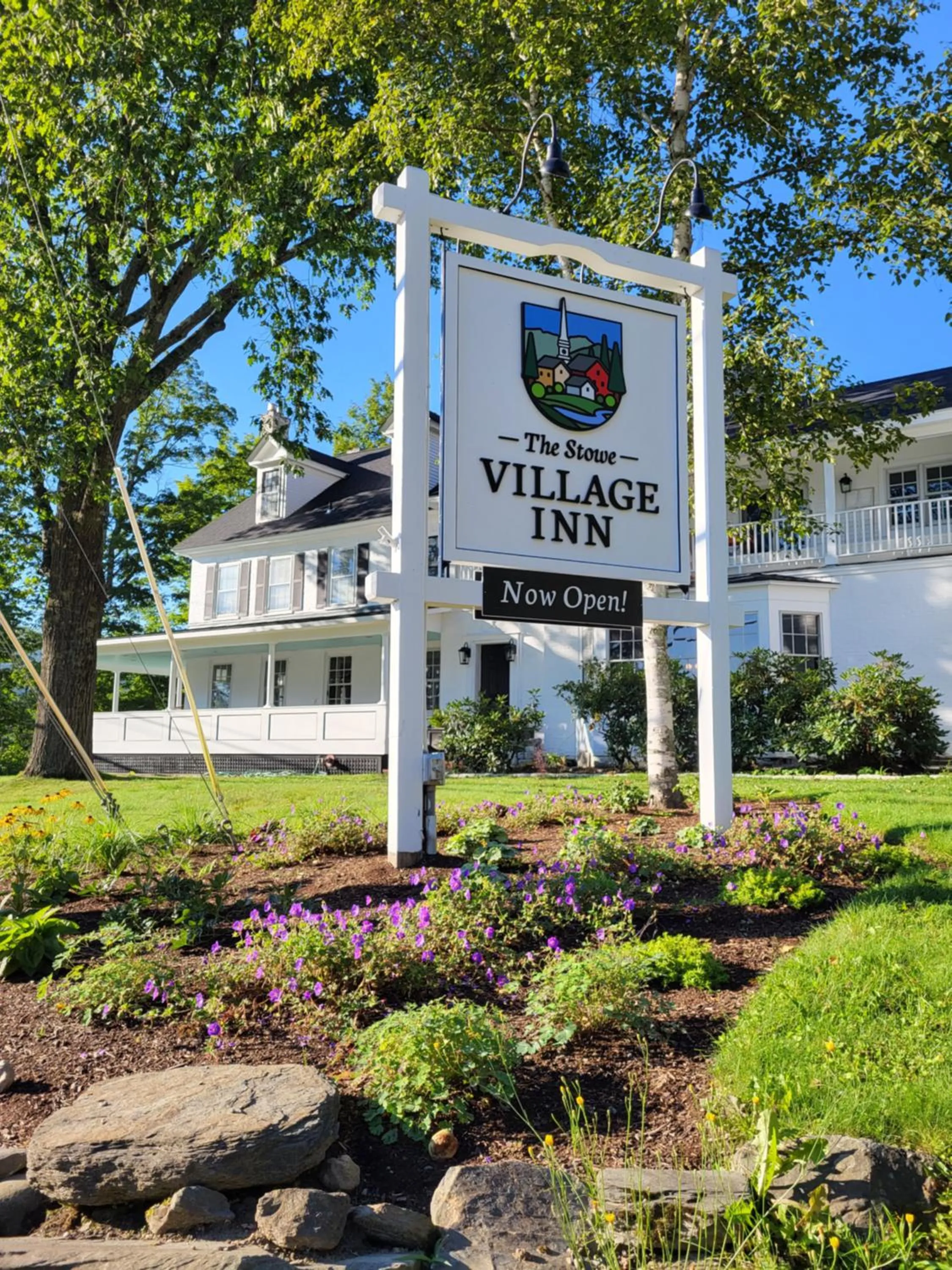 Garden in The Stowe Village Inn