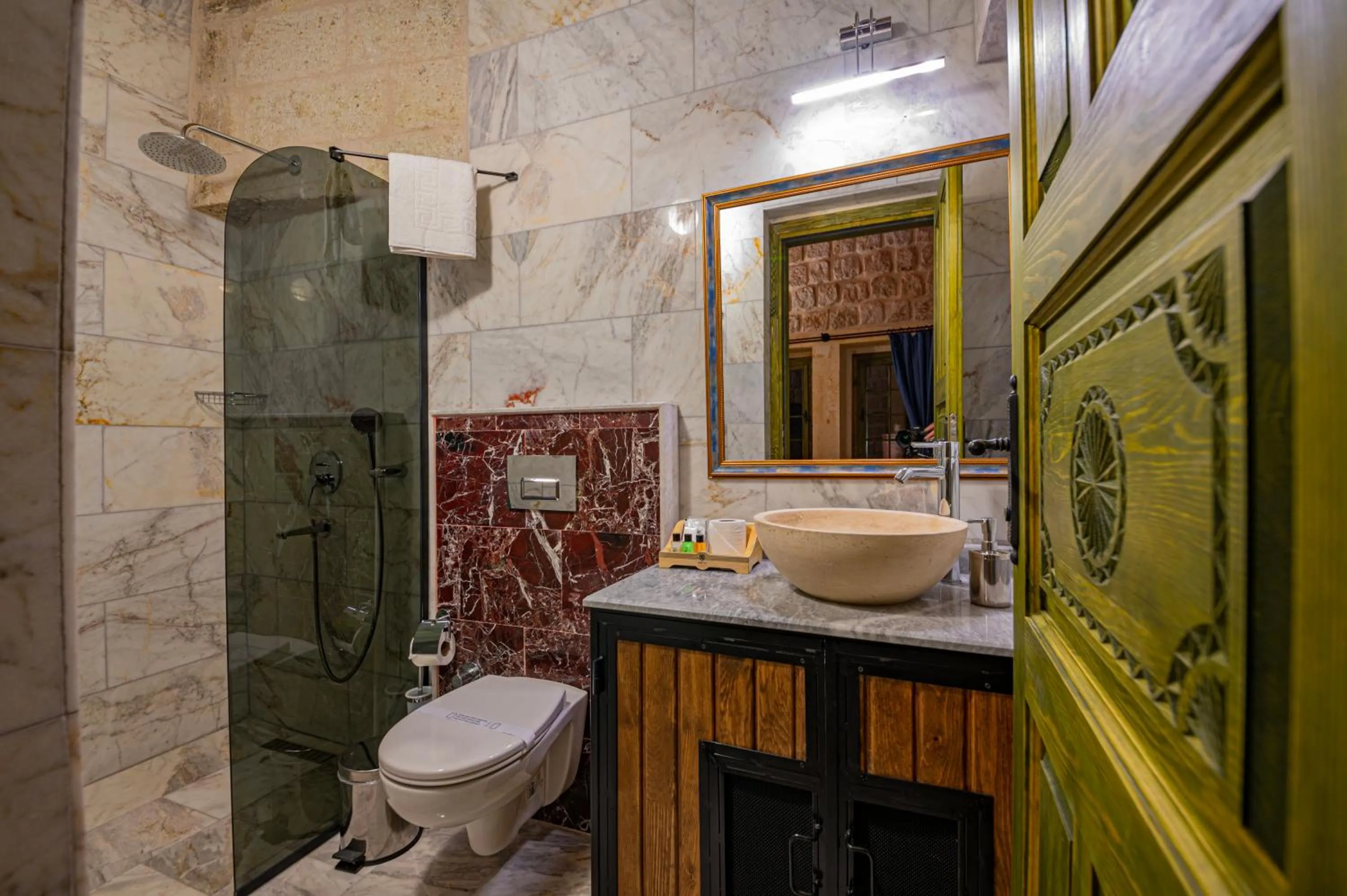 Toilet in Janus Cappadocia