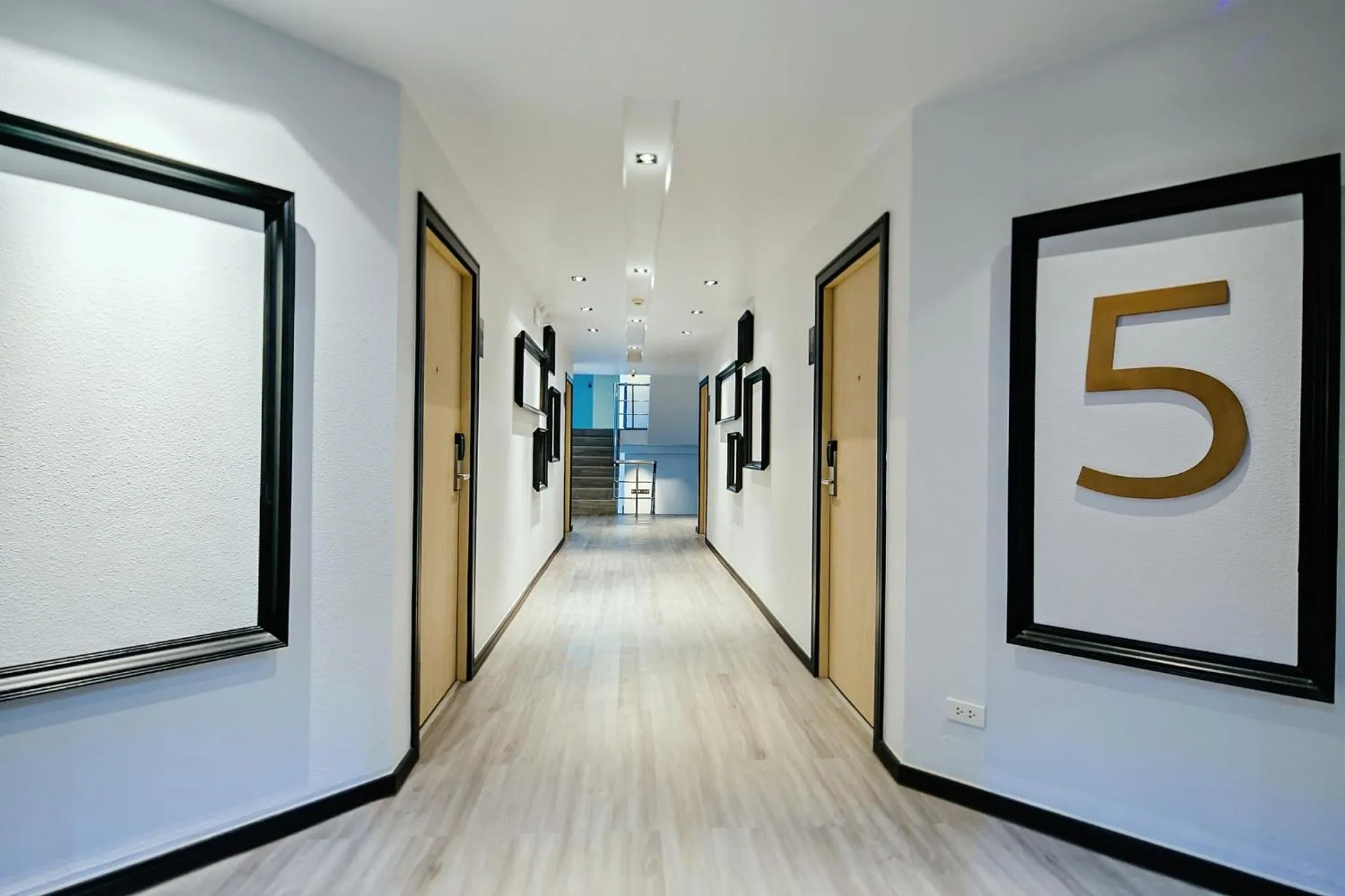 Decorative detail in Three Sukhumvit Hotel - SHA Plus Certified