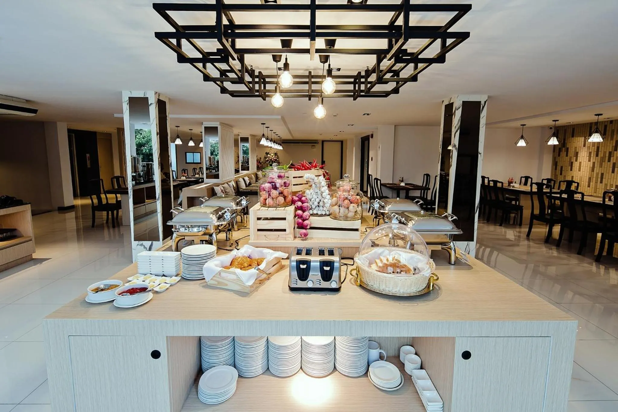 Restaurant/places to eat in Three Sukhumvit Hotel - SHA Plus Certified