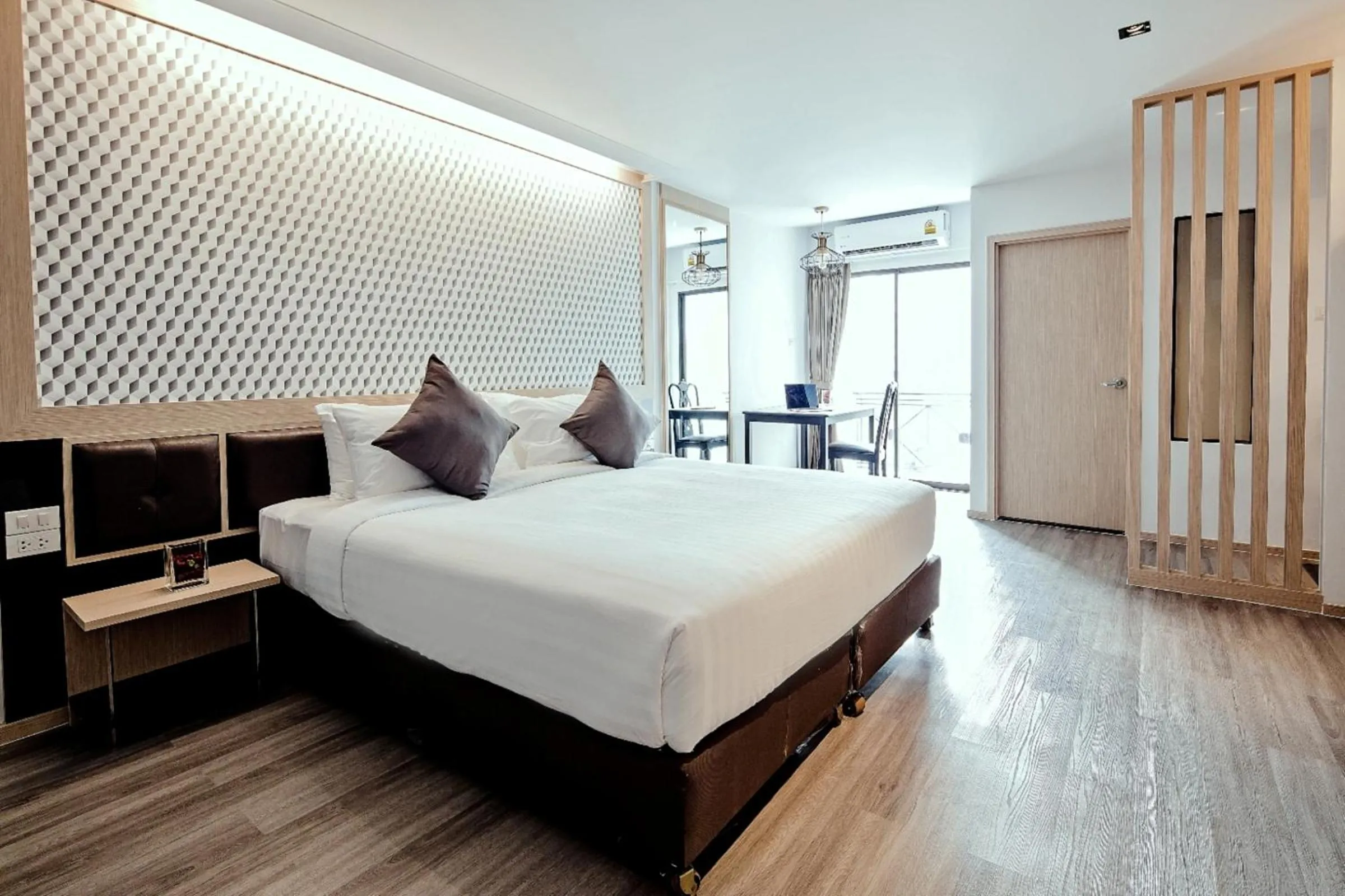 Bedroom, Bed in Three Sukhumvit Hotel - SHA Plus Certified