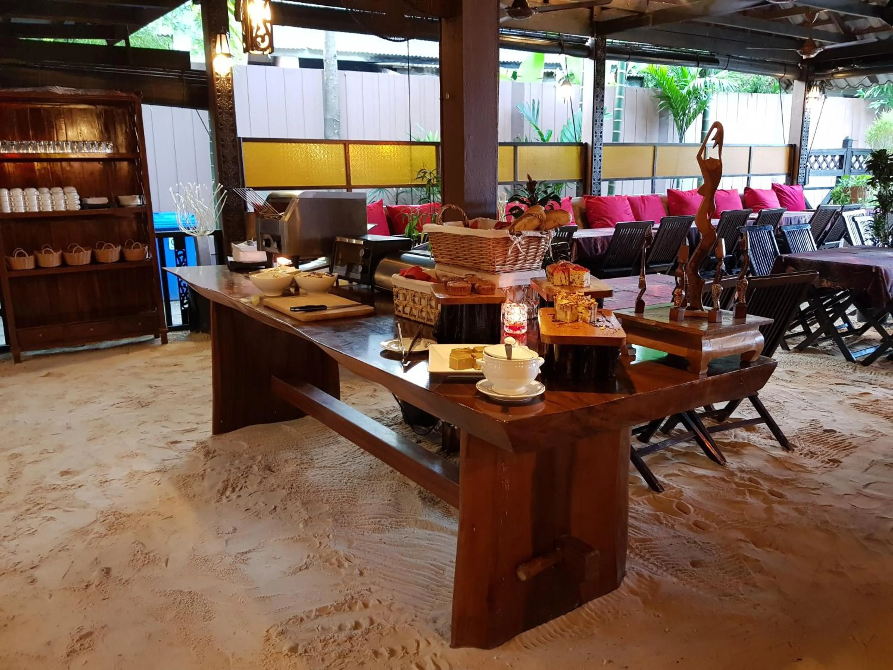 Restaurant/places to eat in Ombak Dive Resort Perhentian Island