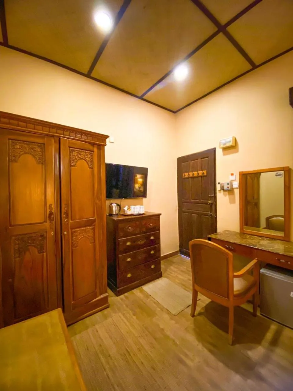 TV and multimedia in Ombak Dive Resort Perhentian Island