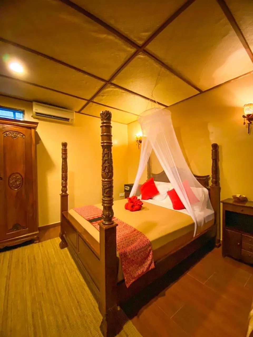 Bedroom, Bed in Ombak Dive Resort Perhentian Island