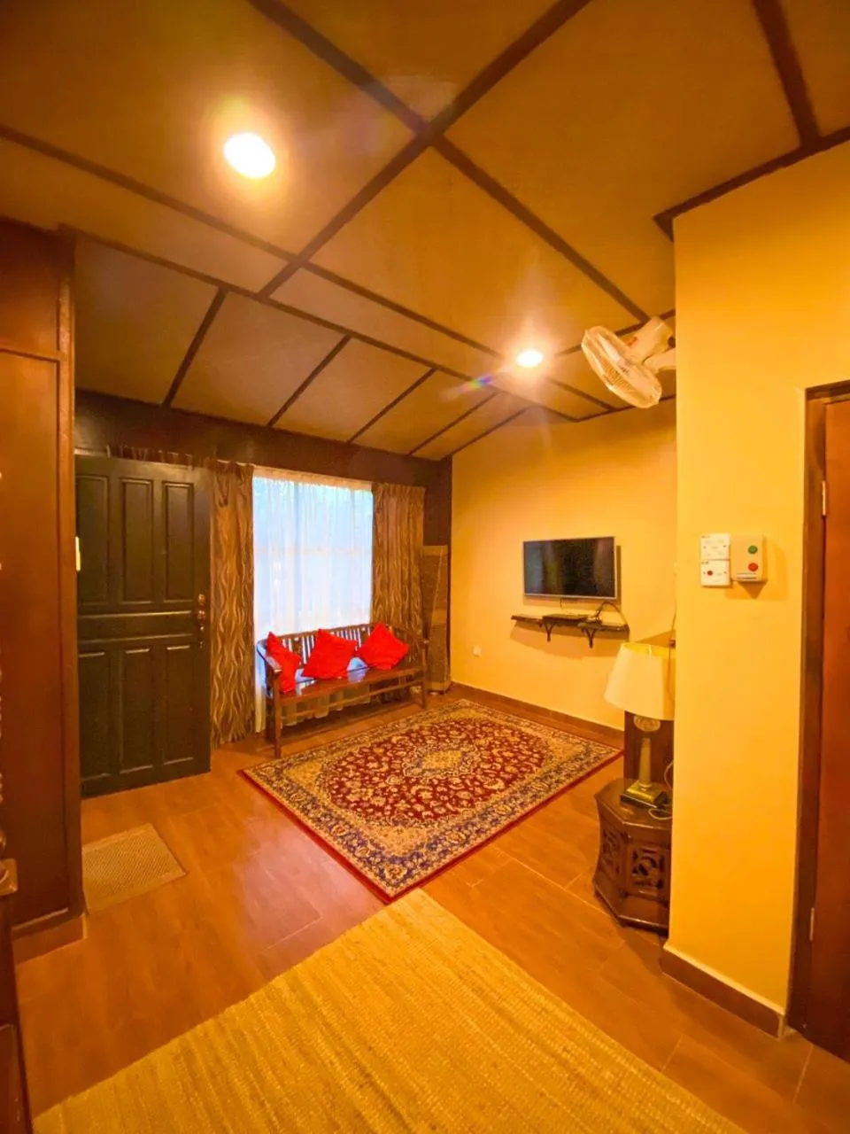 TV and multimedia in Ombak Dive Resort Perhentian Island